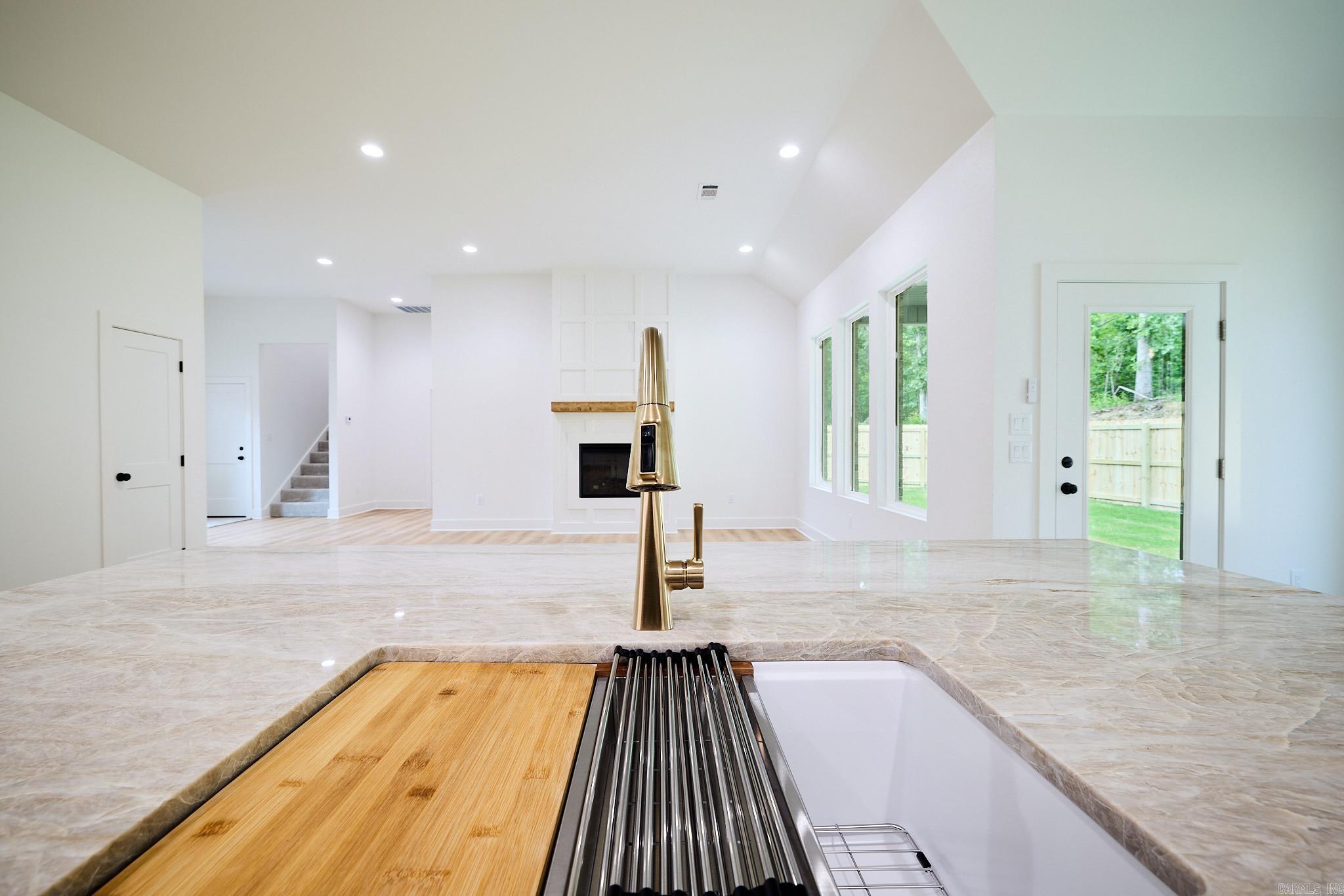 HIDDEN FOREST - Residential