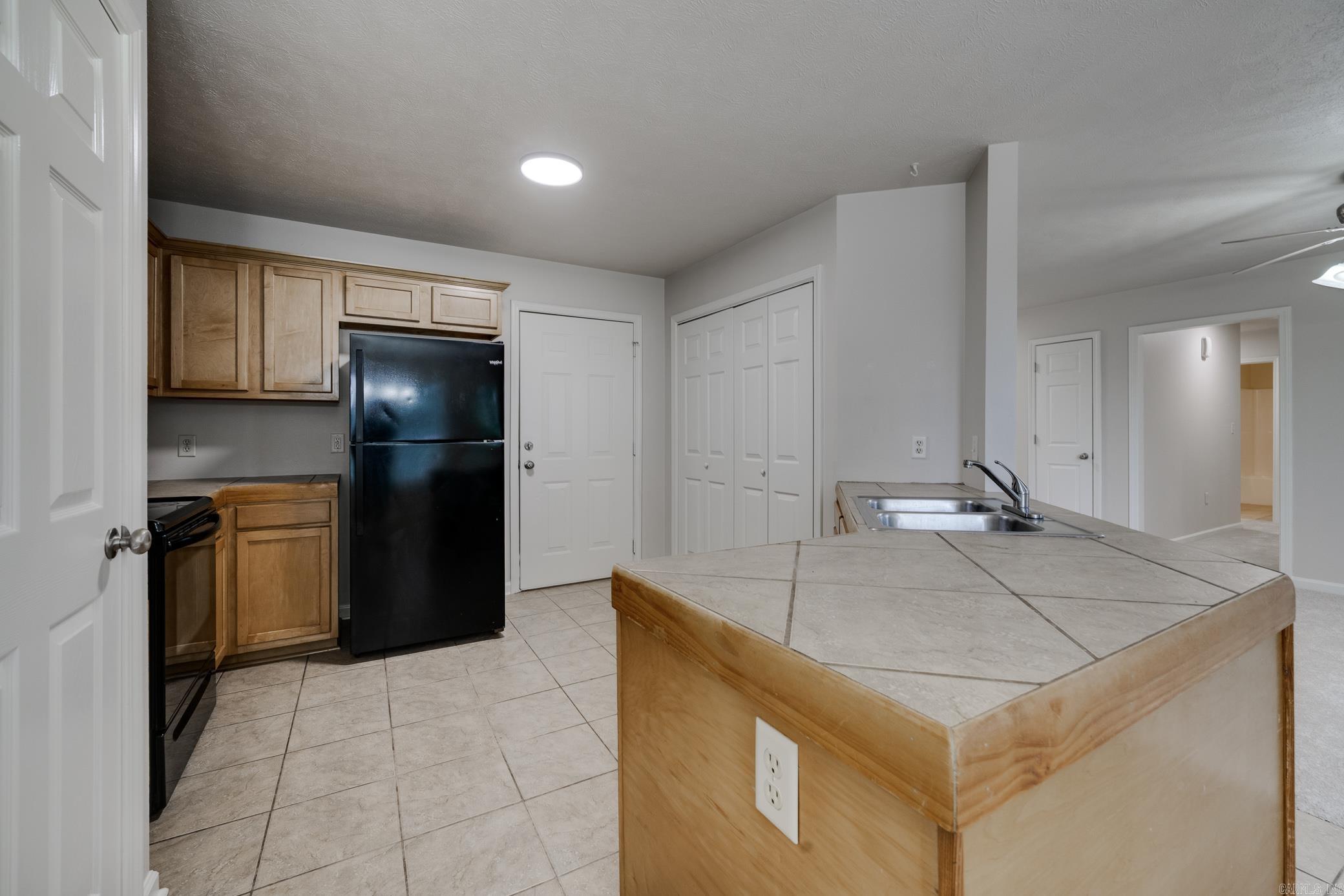 Weston Palce - Residential