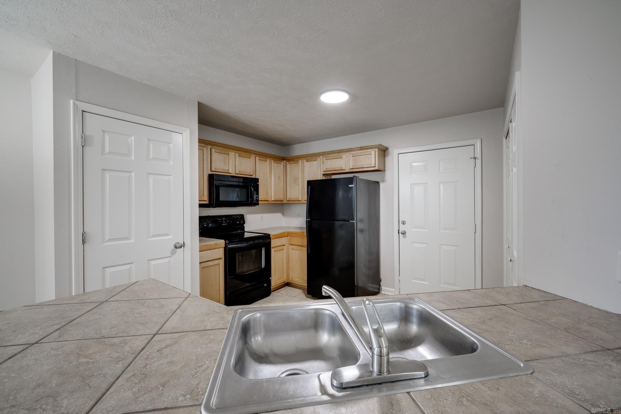 Weston Palce - Residential