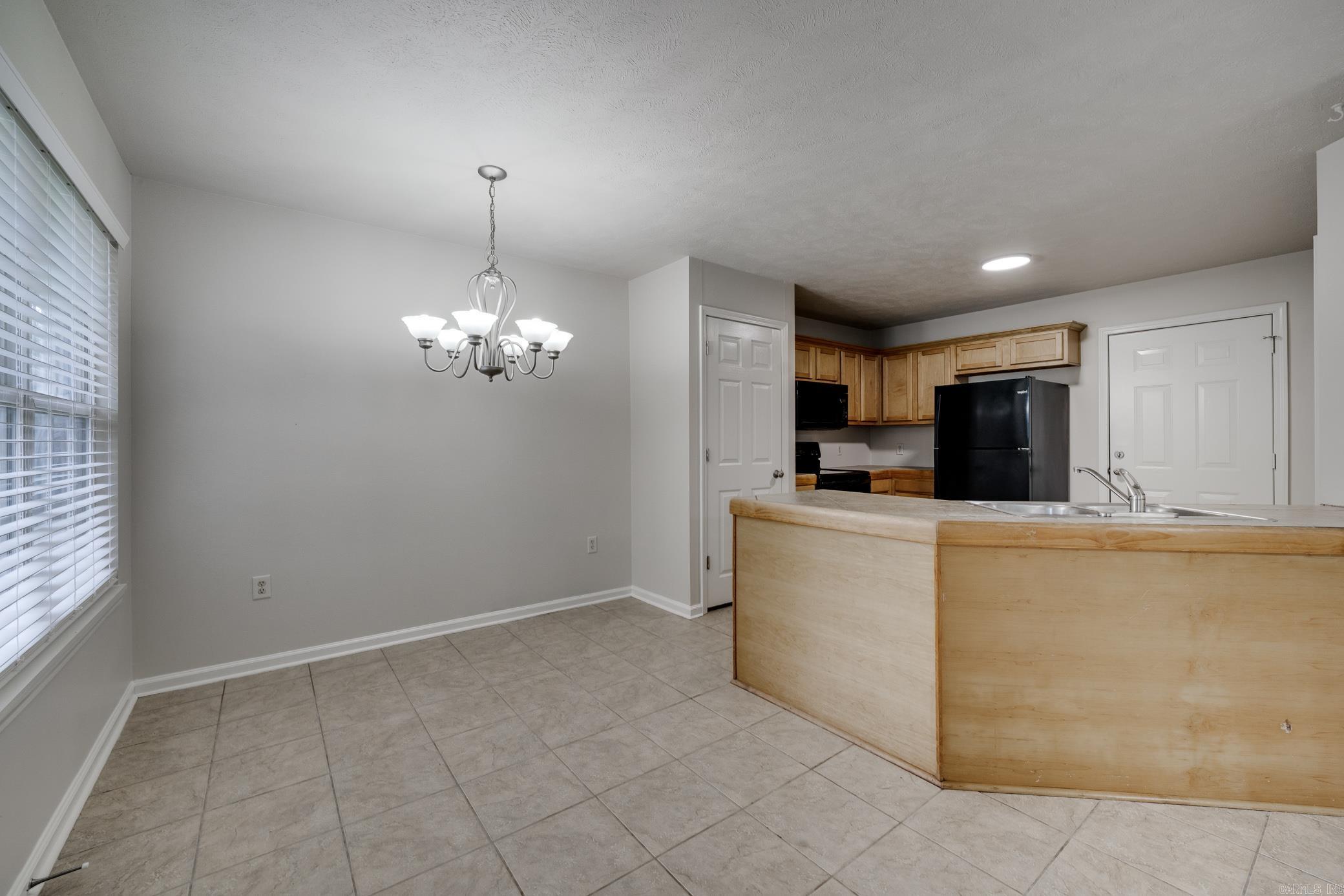 Weston Palce - Residential