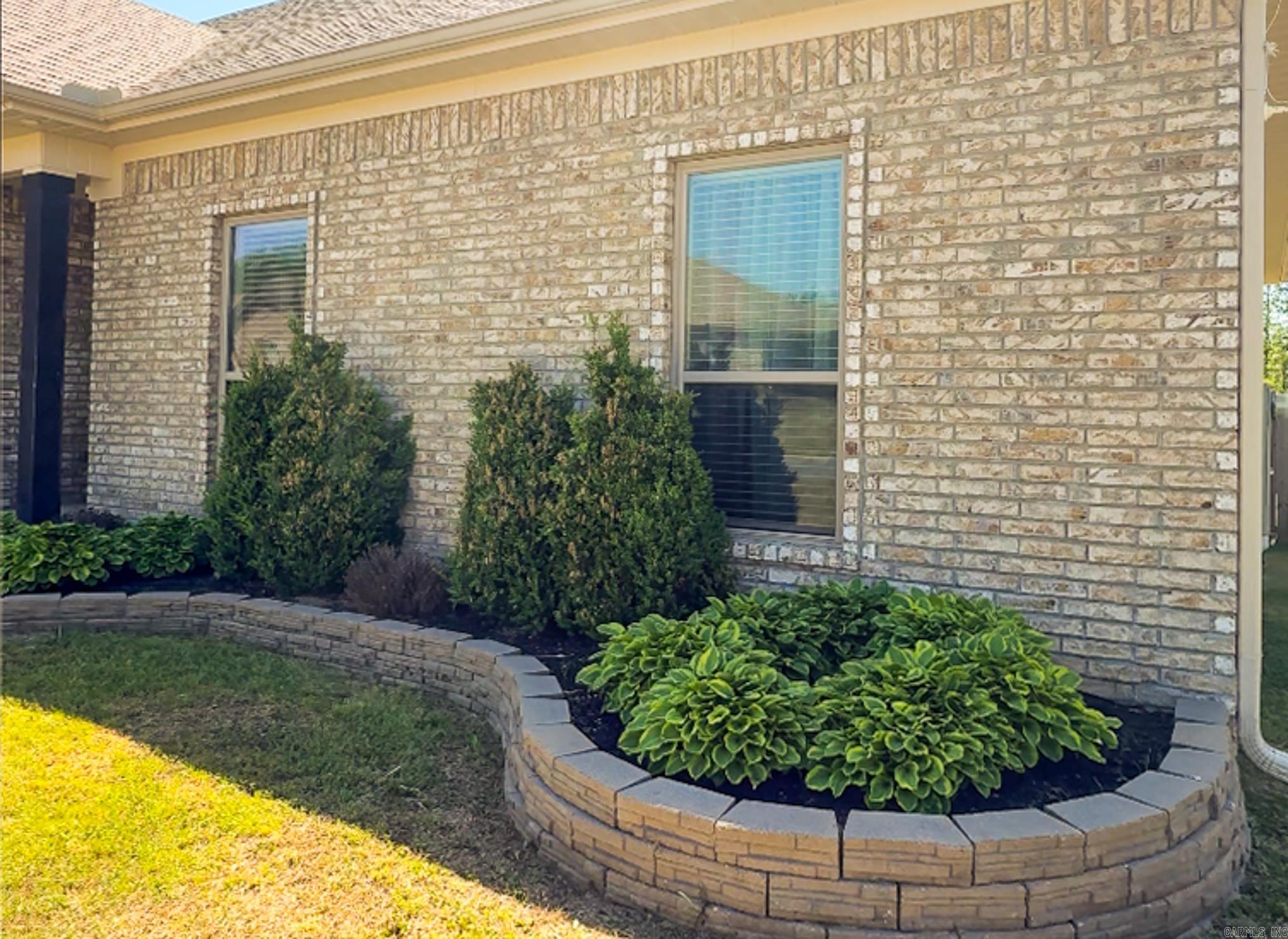 SHADOW CREEK - Residential