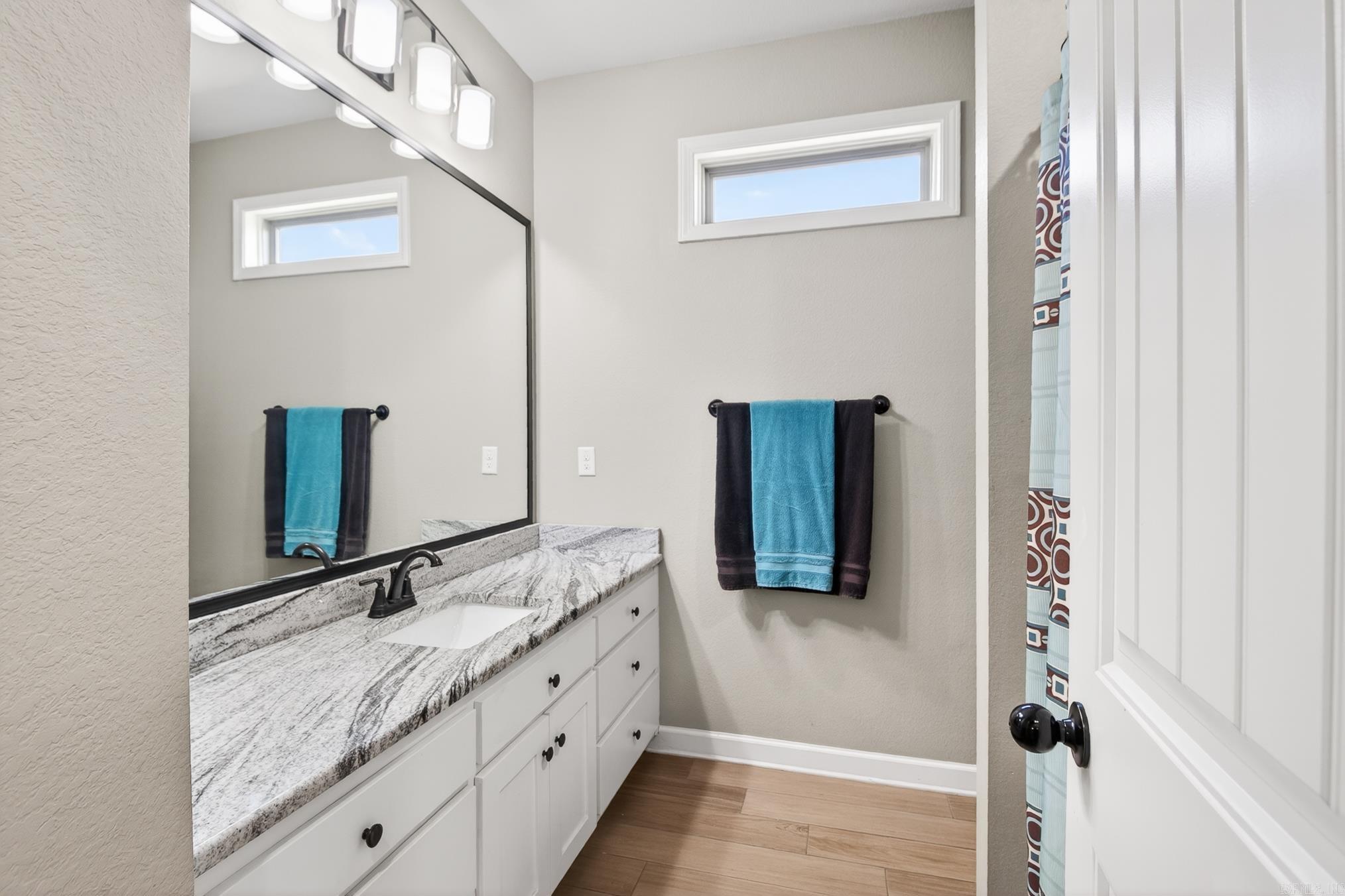 SHADOW CREEK - Residential