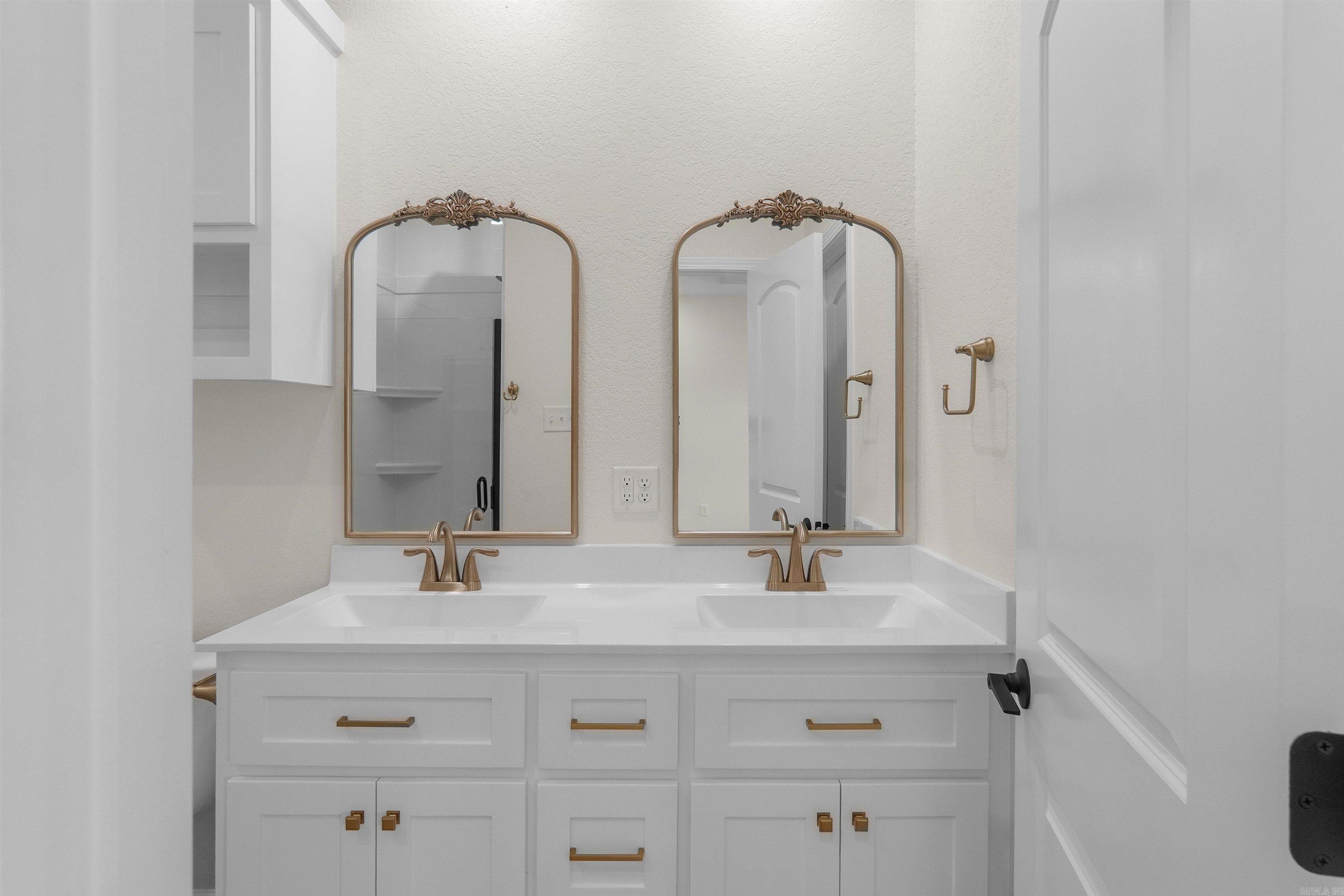 FLORIDIAN HEIGHTS PHASE 1 - Residential