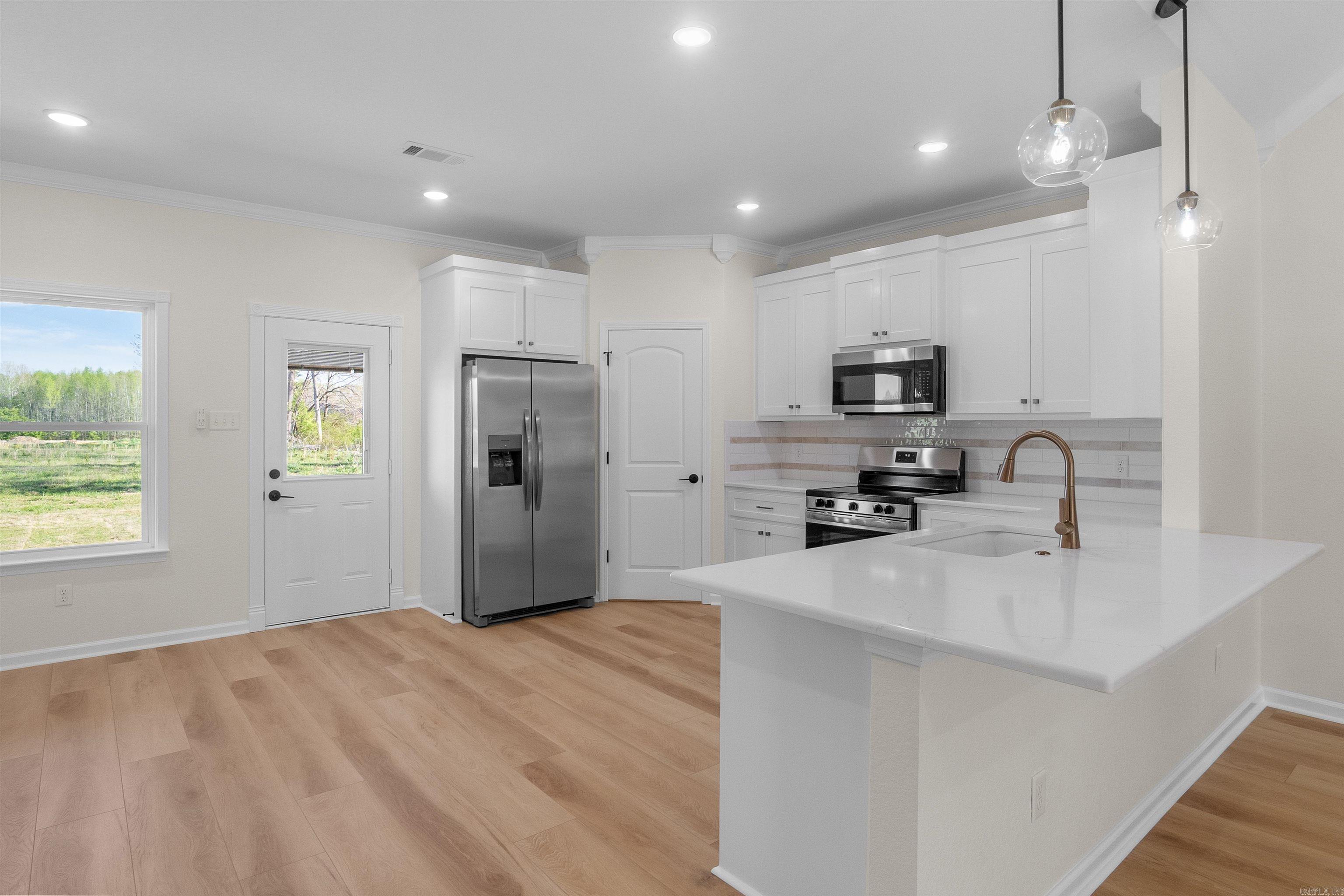 FLORIDIAN HEIGHTS PHASE 1 - Residential