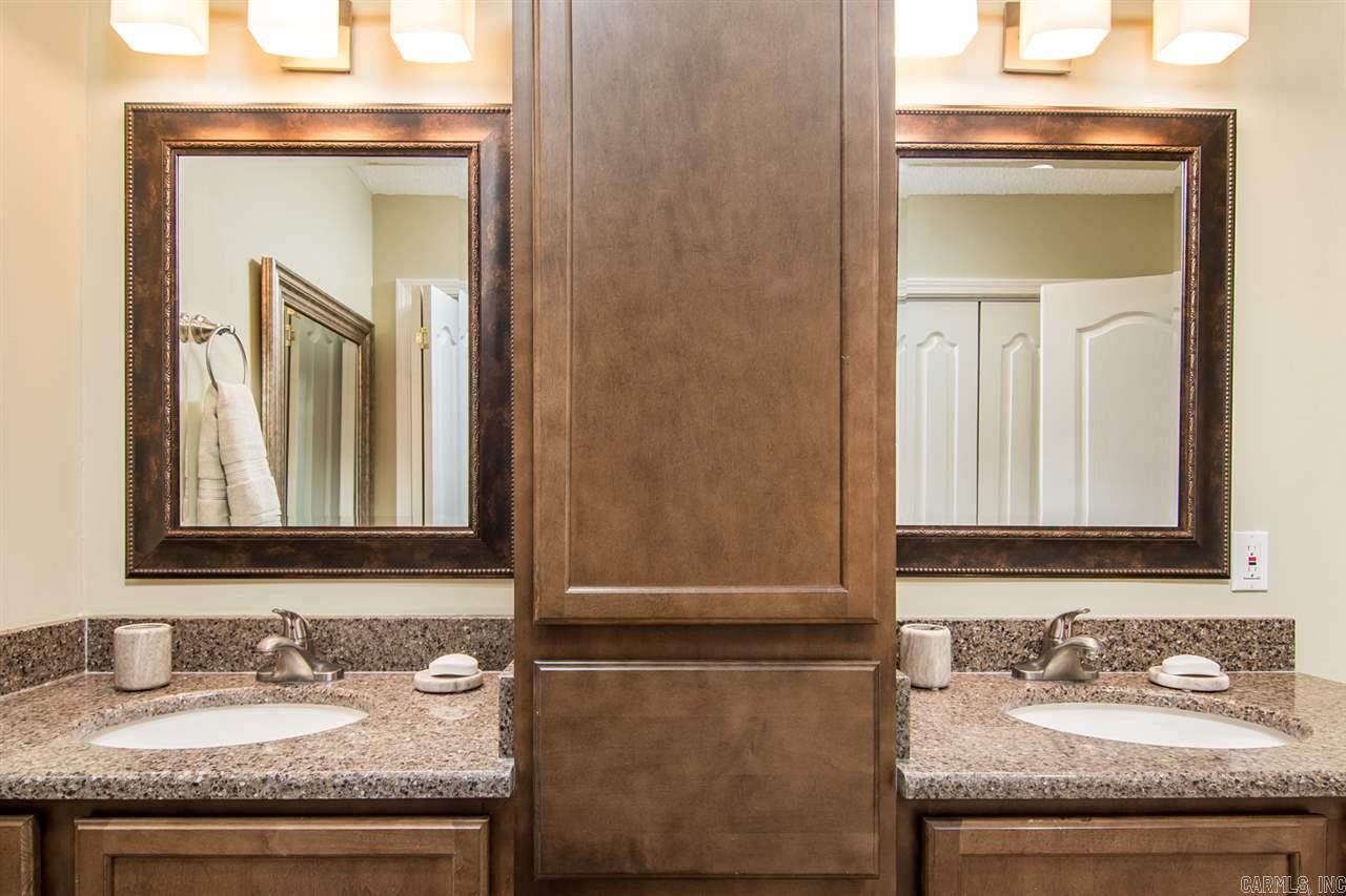 ALLENDALE MANOR - Residential