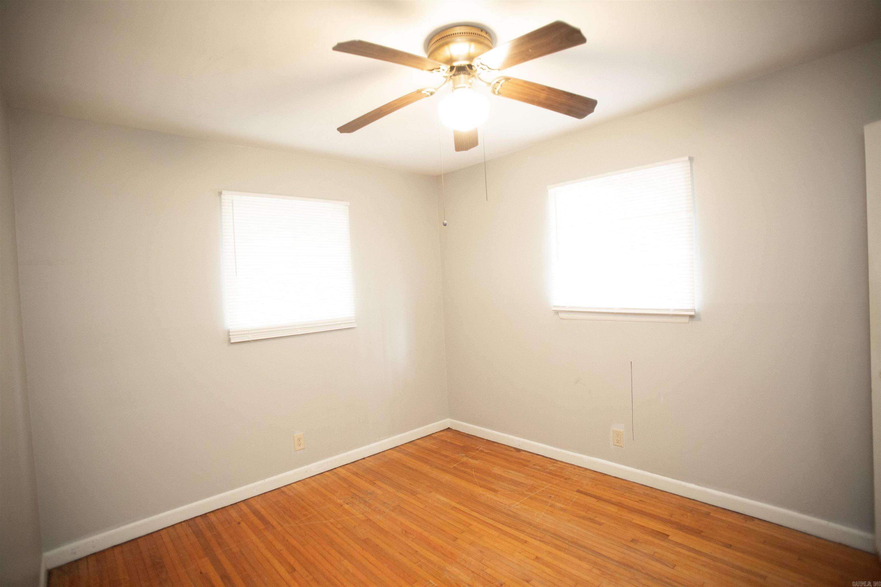 Barrow John - Residential Lease