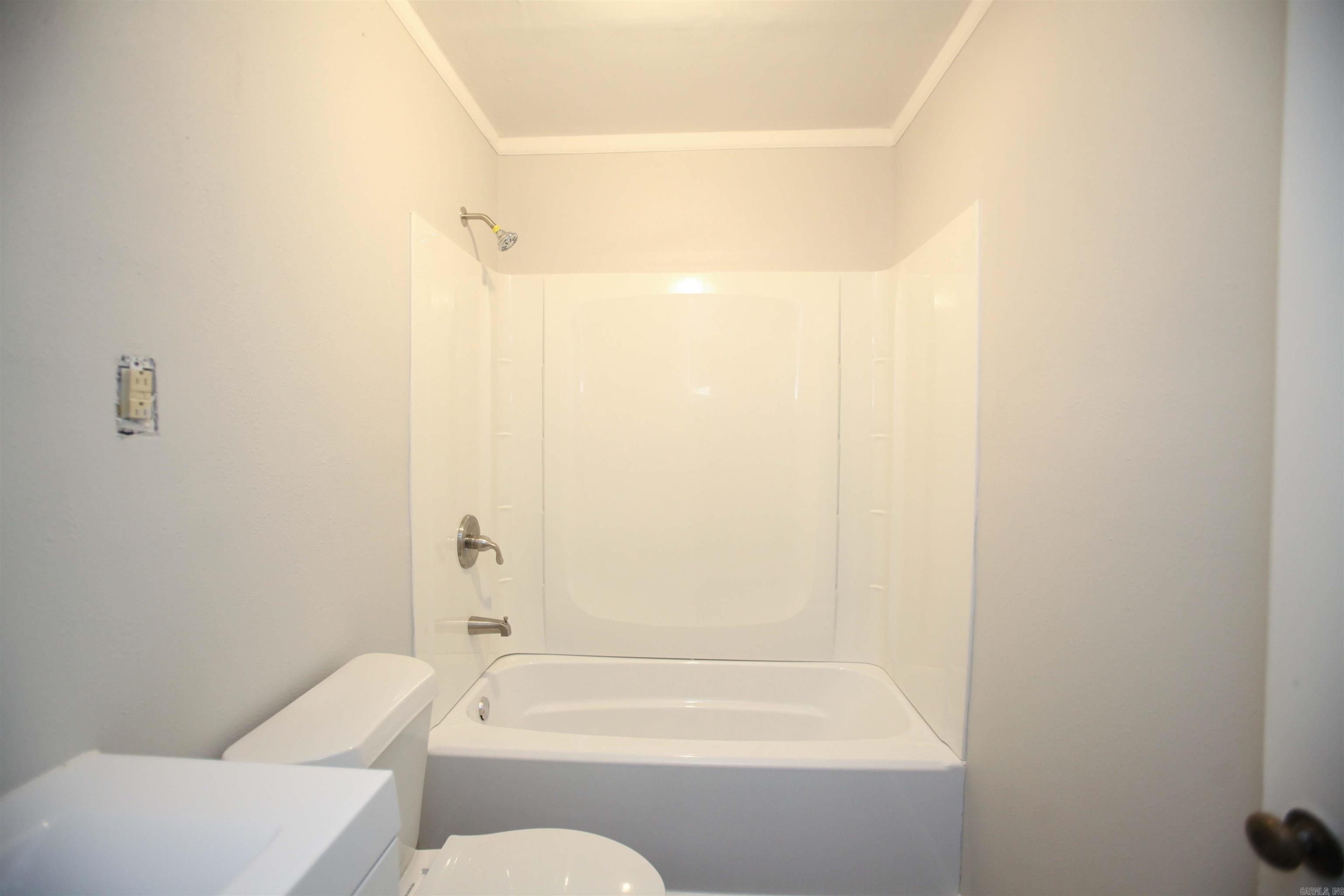 Barrow John - Residential Lease