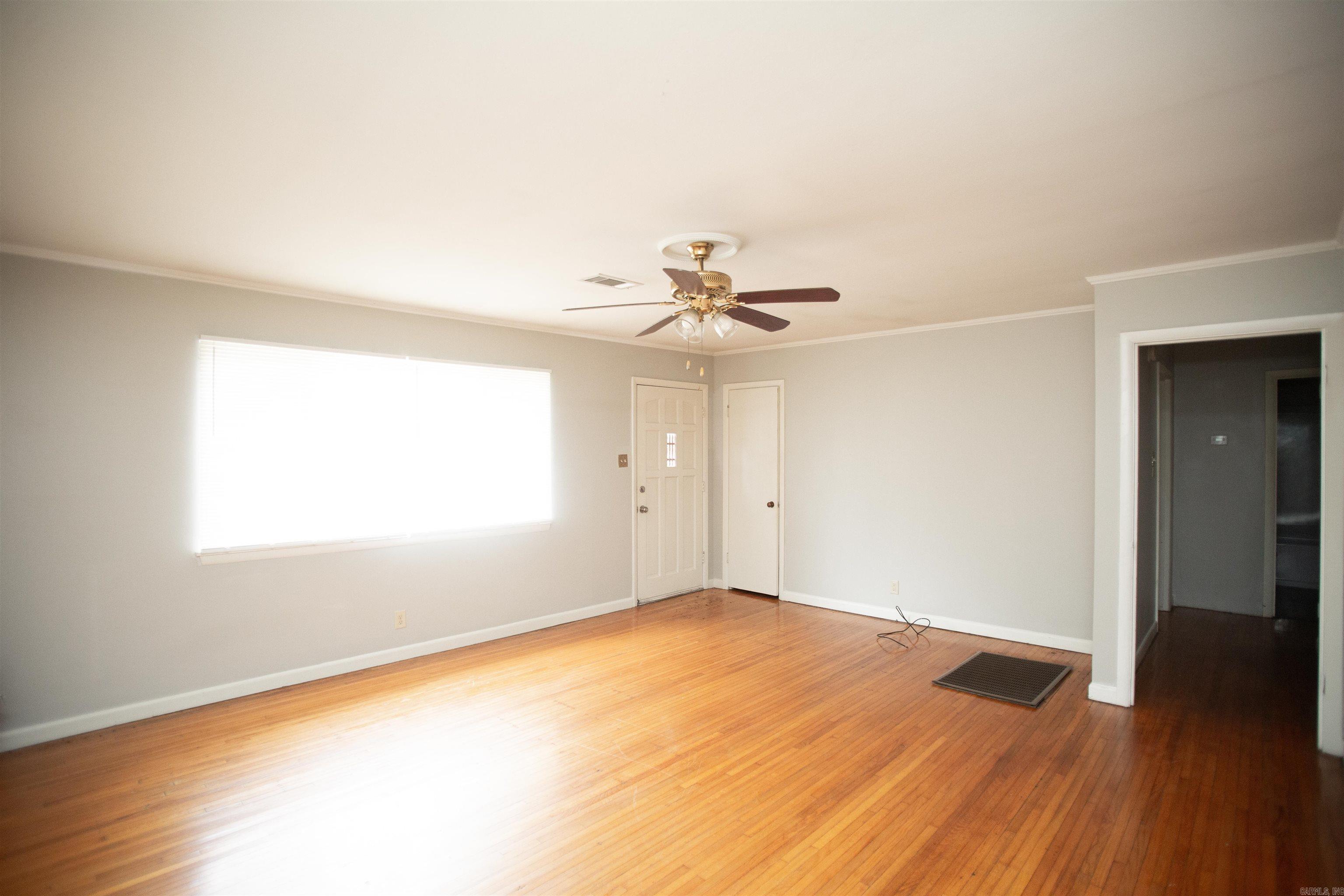 Barrow John - Residential Lease