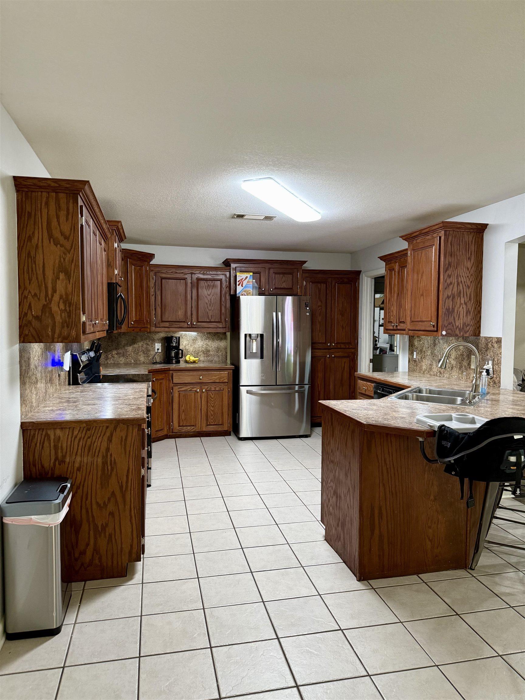 Gray Oaks - Residential