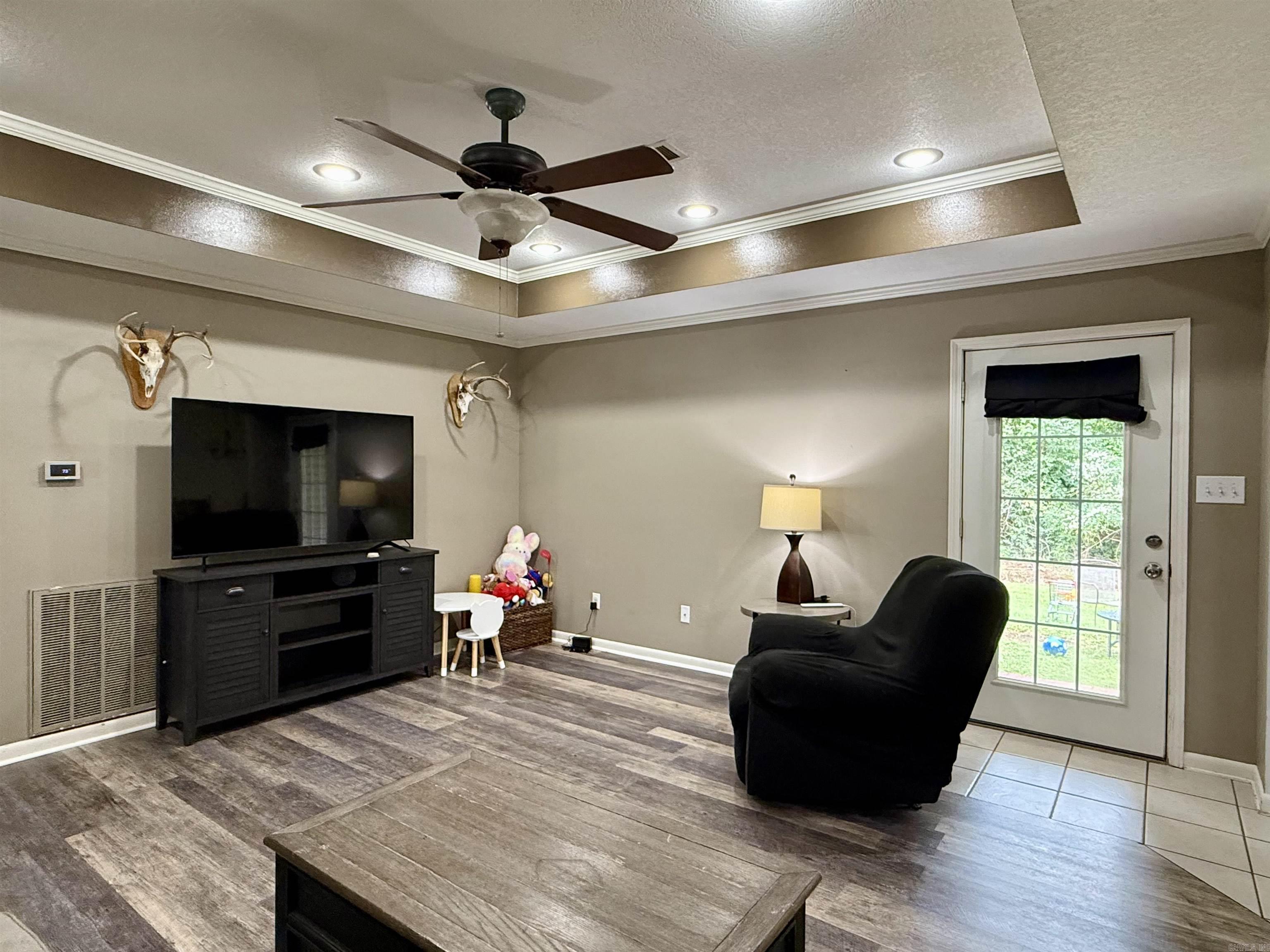 Gray Oaks - Residential