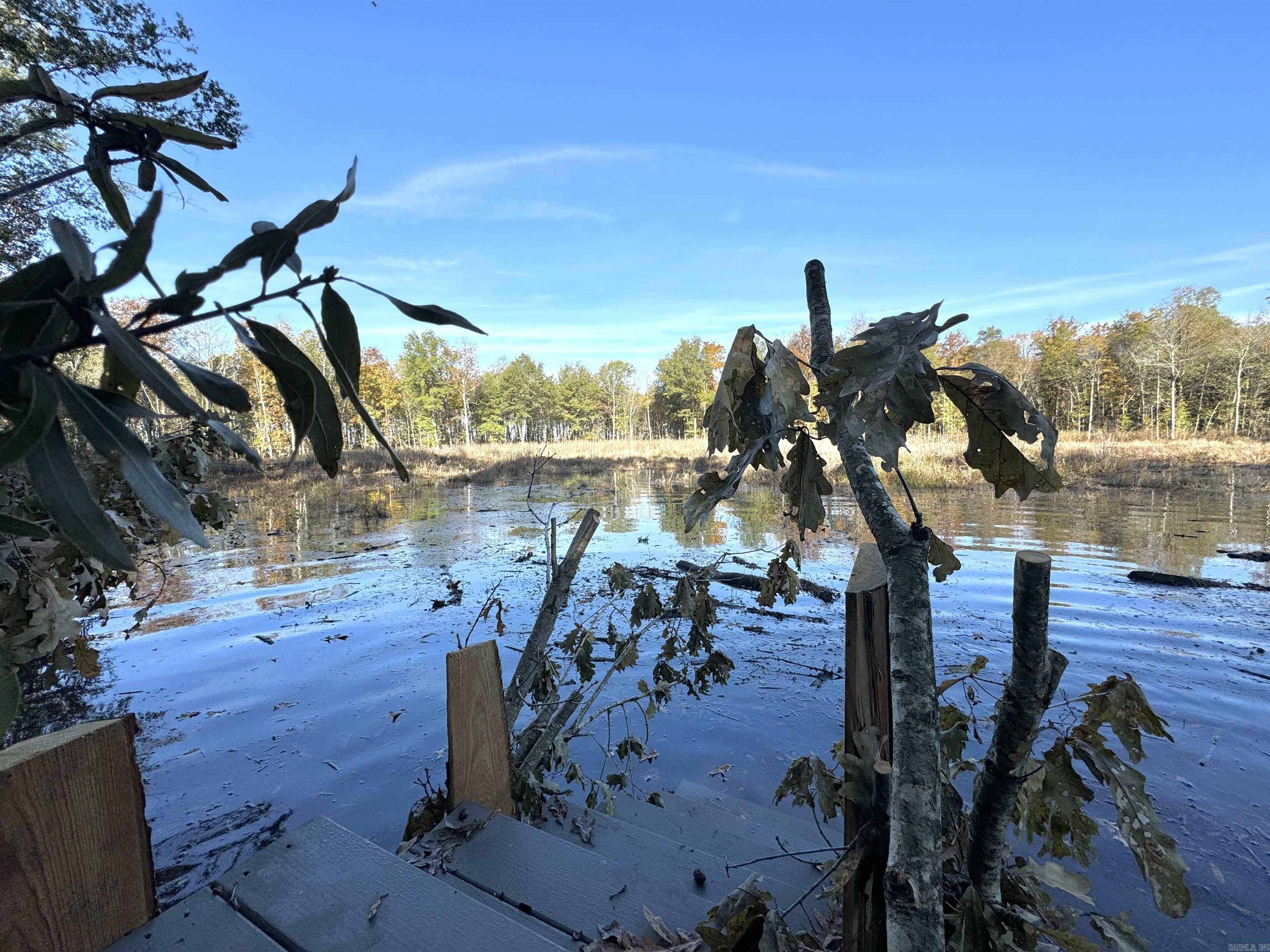 Metes & Bounds - Land