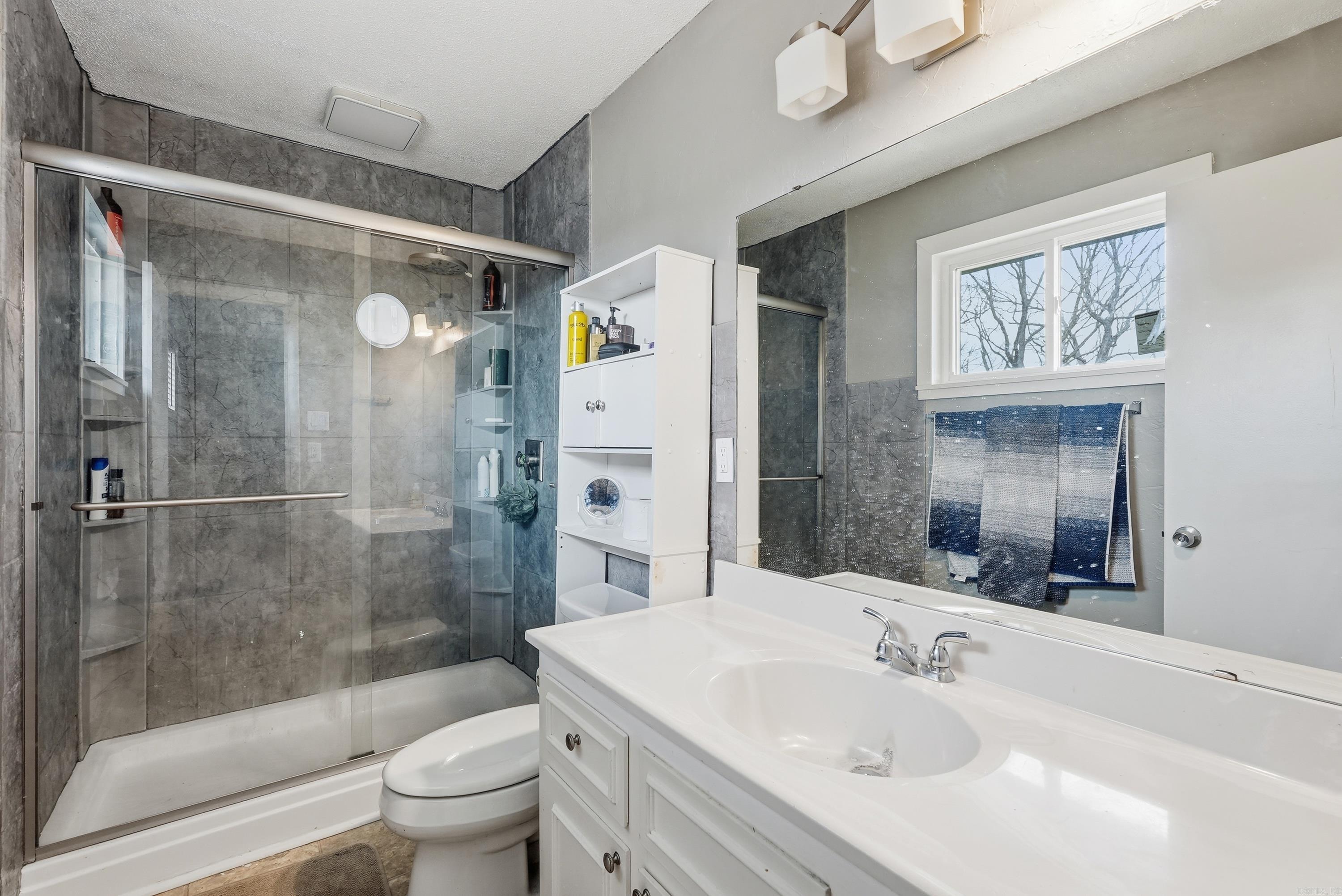 STURBRIDGE - Residential