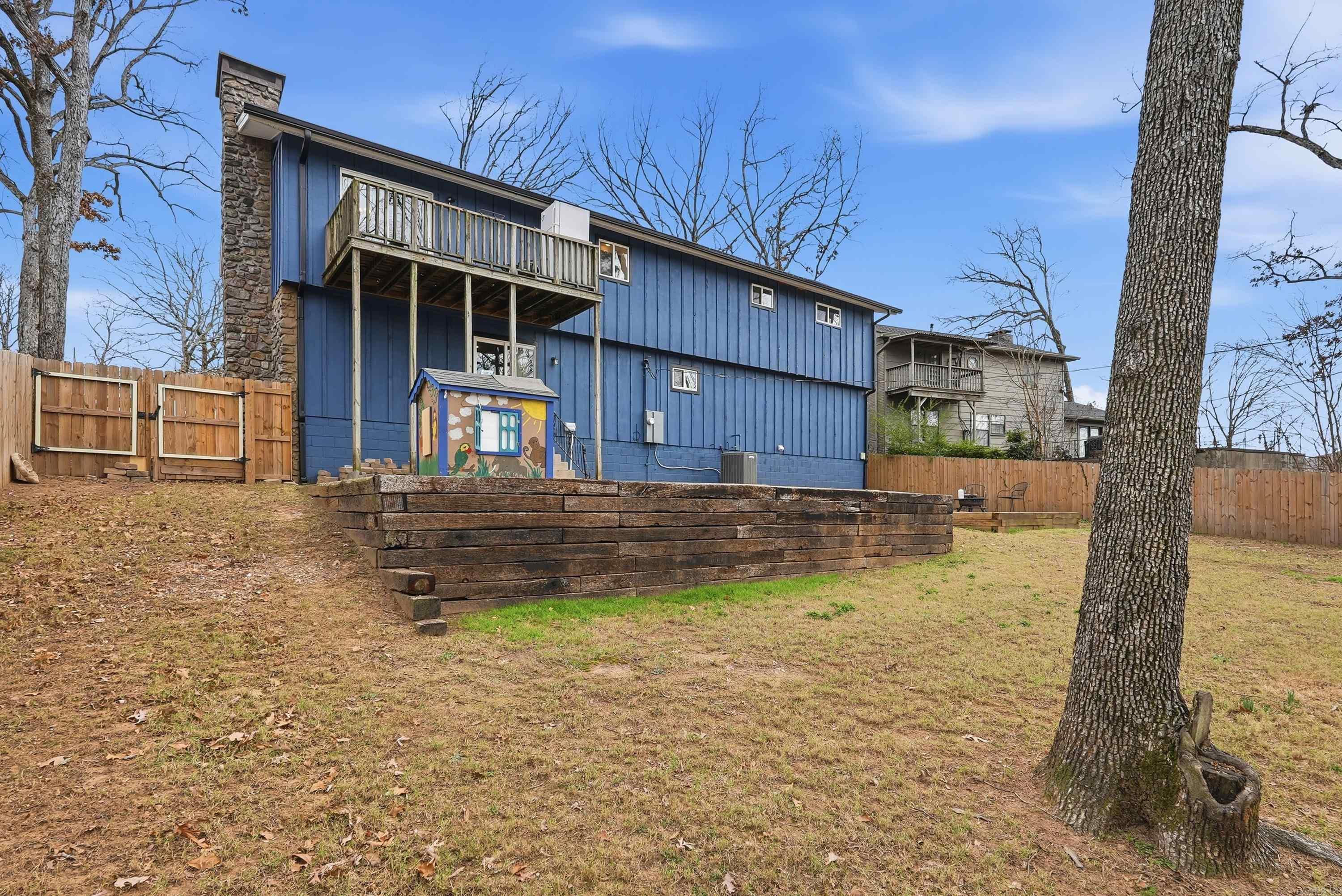 STURBRIDGE - Residential