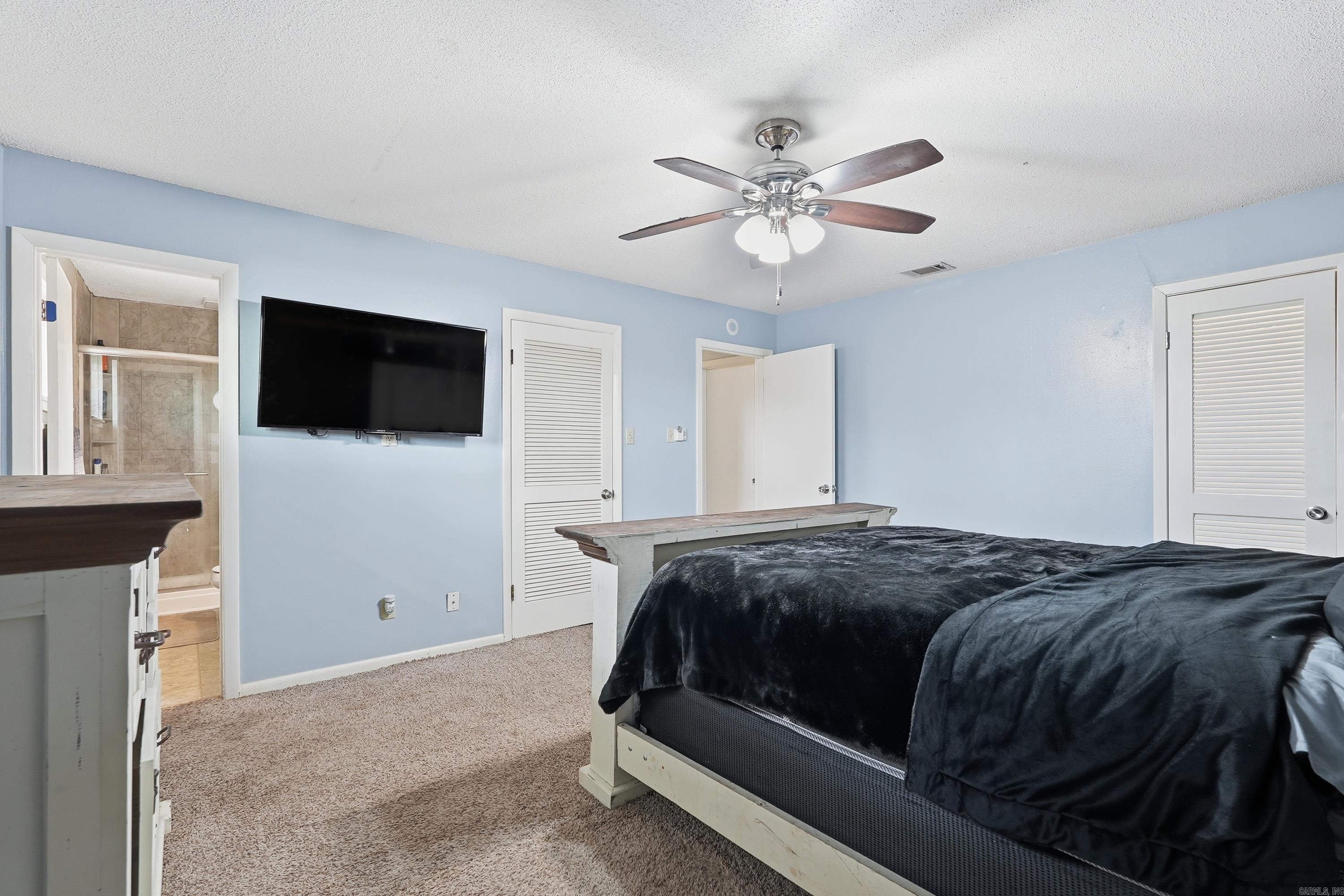 STURBRIDGE - Residential