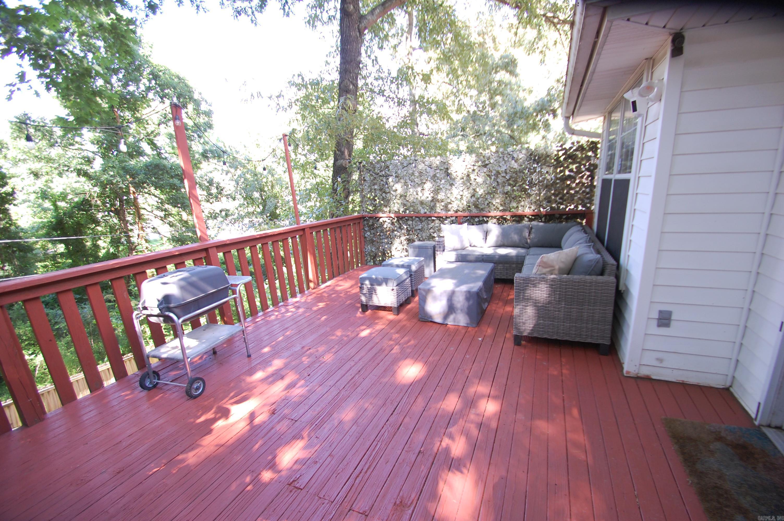 CHERRY CREEK ADDN - Residential