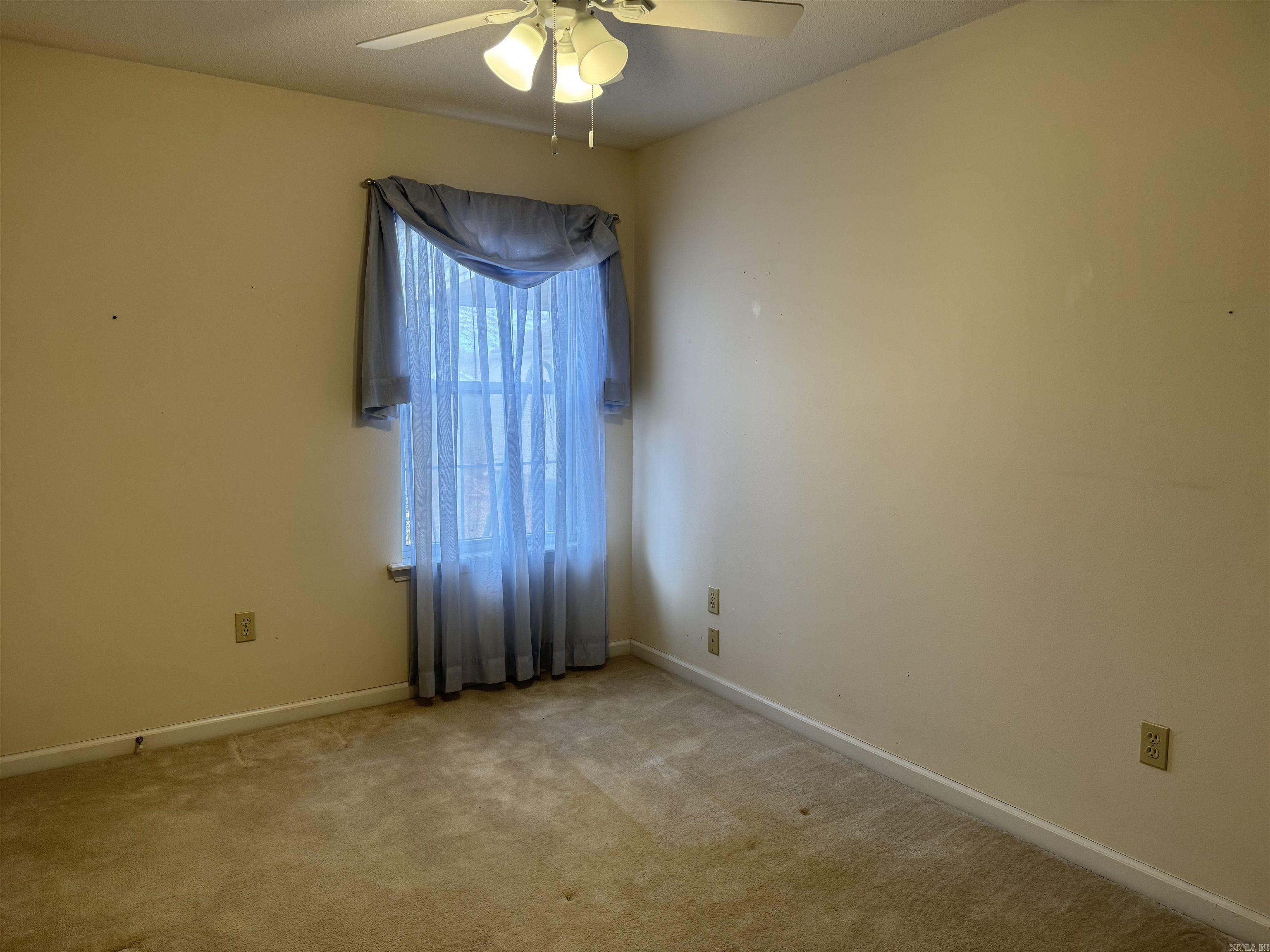 VALLEY ELMS S/D - Residential