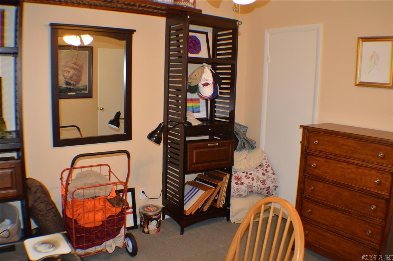 North Hills Manor - Residential