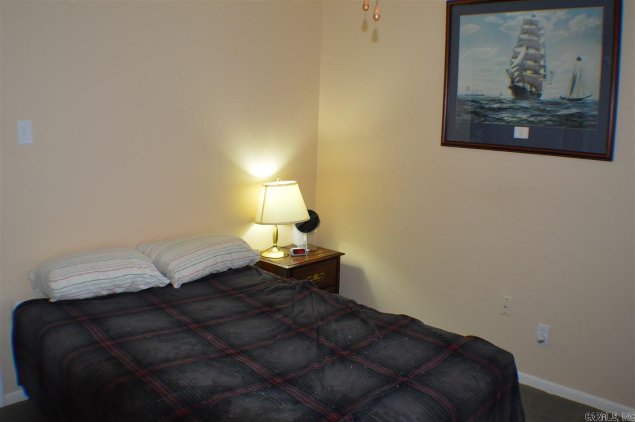 North Hills Manor - Residential