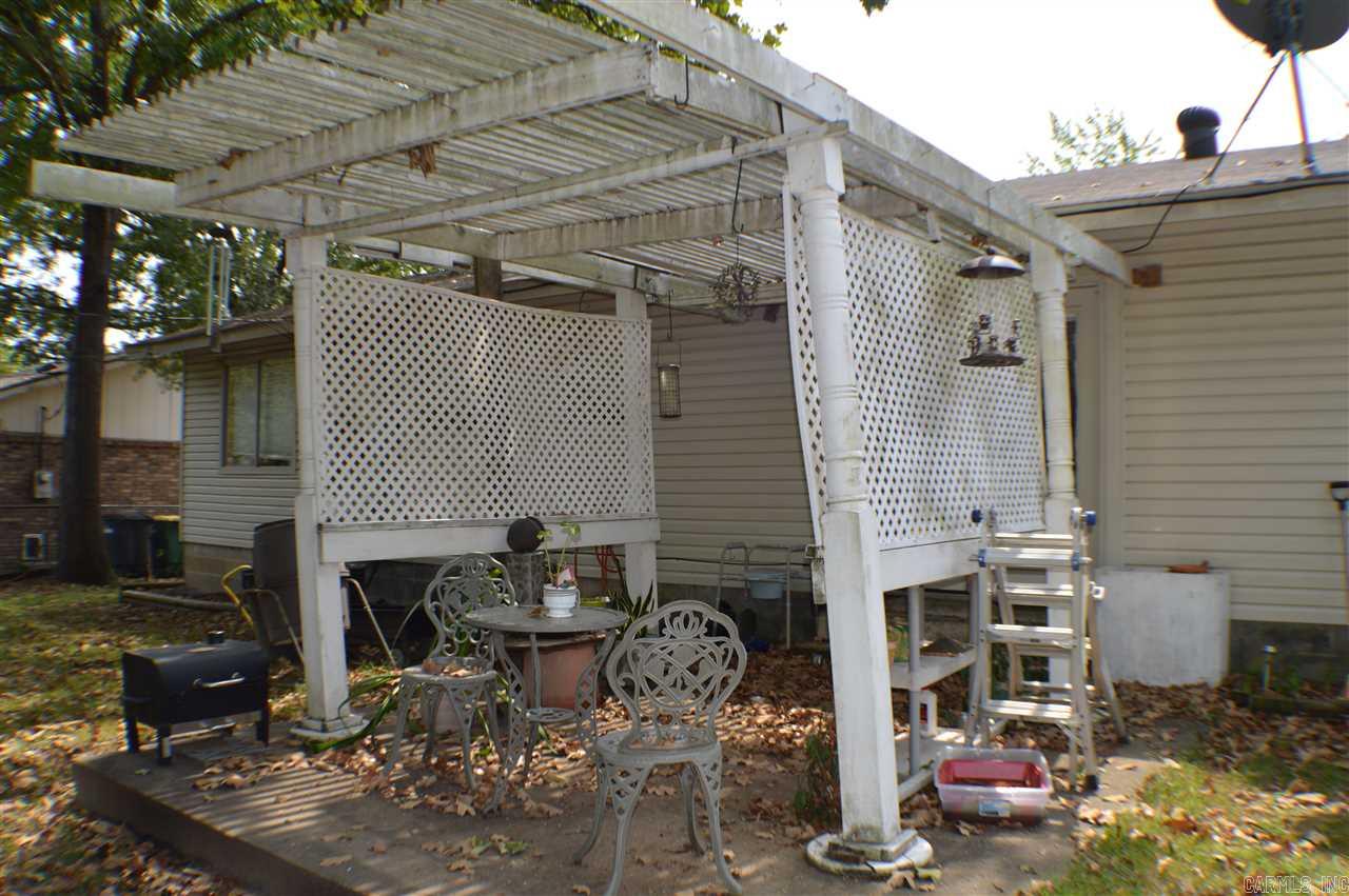 North Hills Manor - Residential