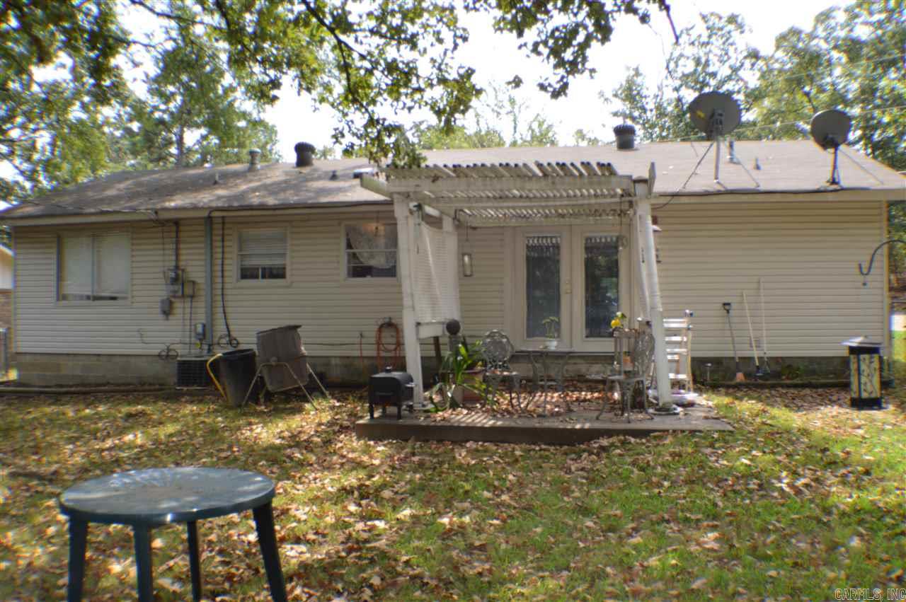 North Hills Manor - Residential