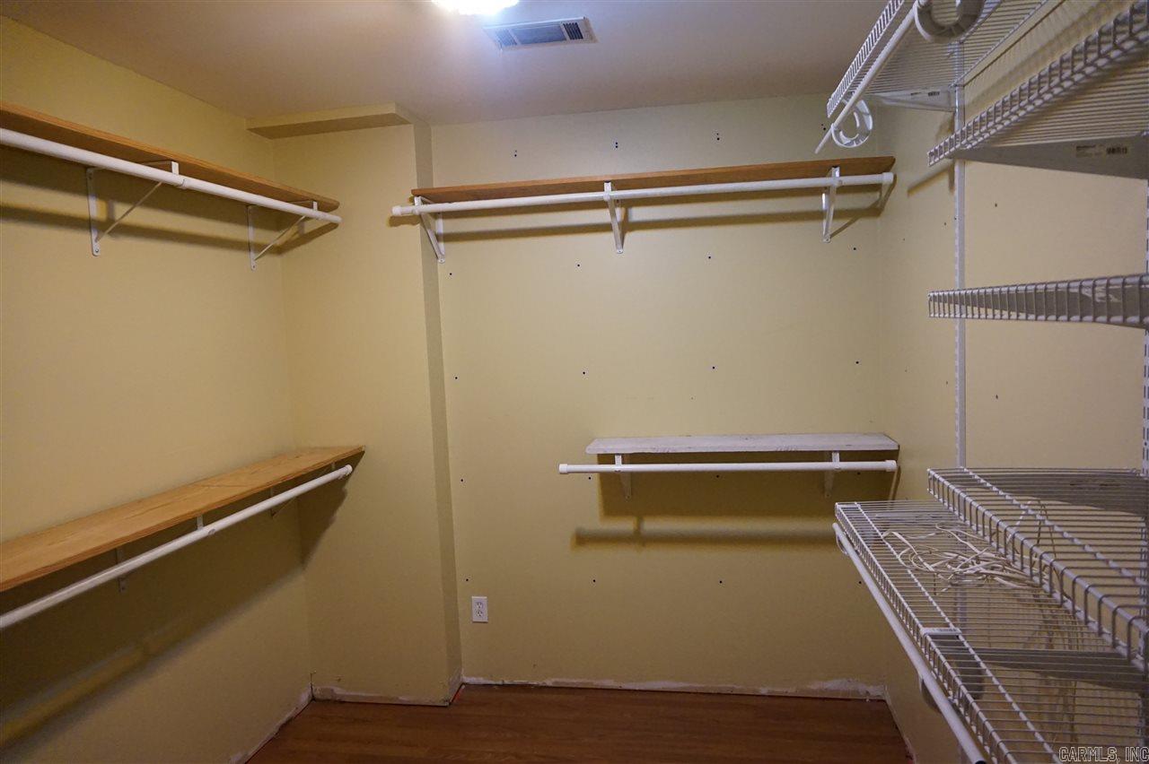 Echo Valley Park - Residential Lease