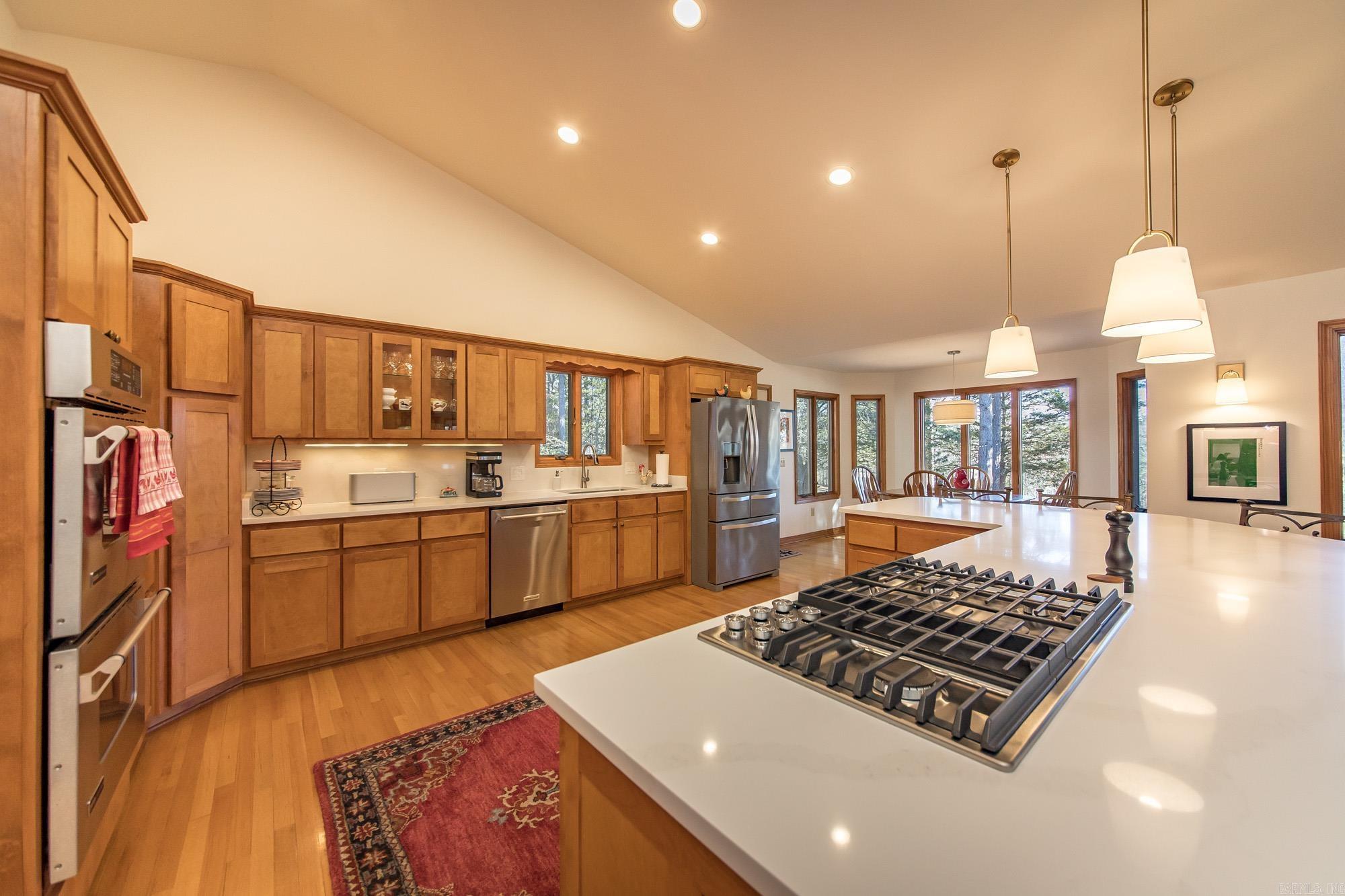 MOUNTAIN RANCH - Residential