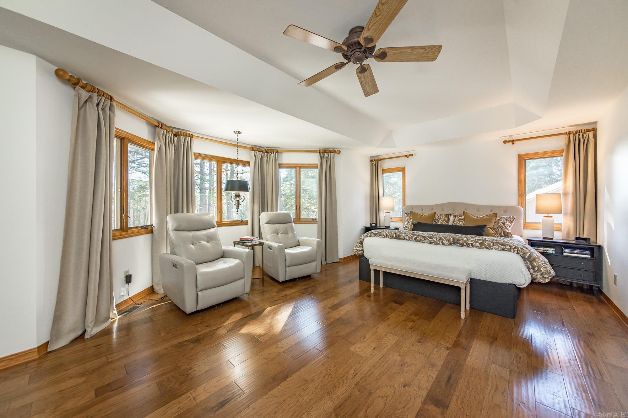 MOUNTAIN RANCH - Residential