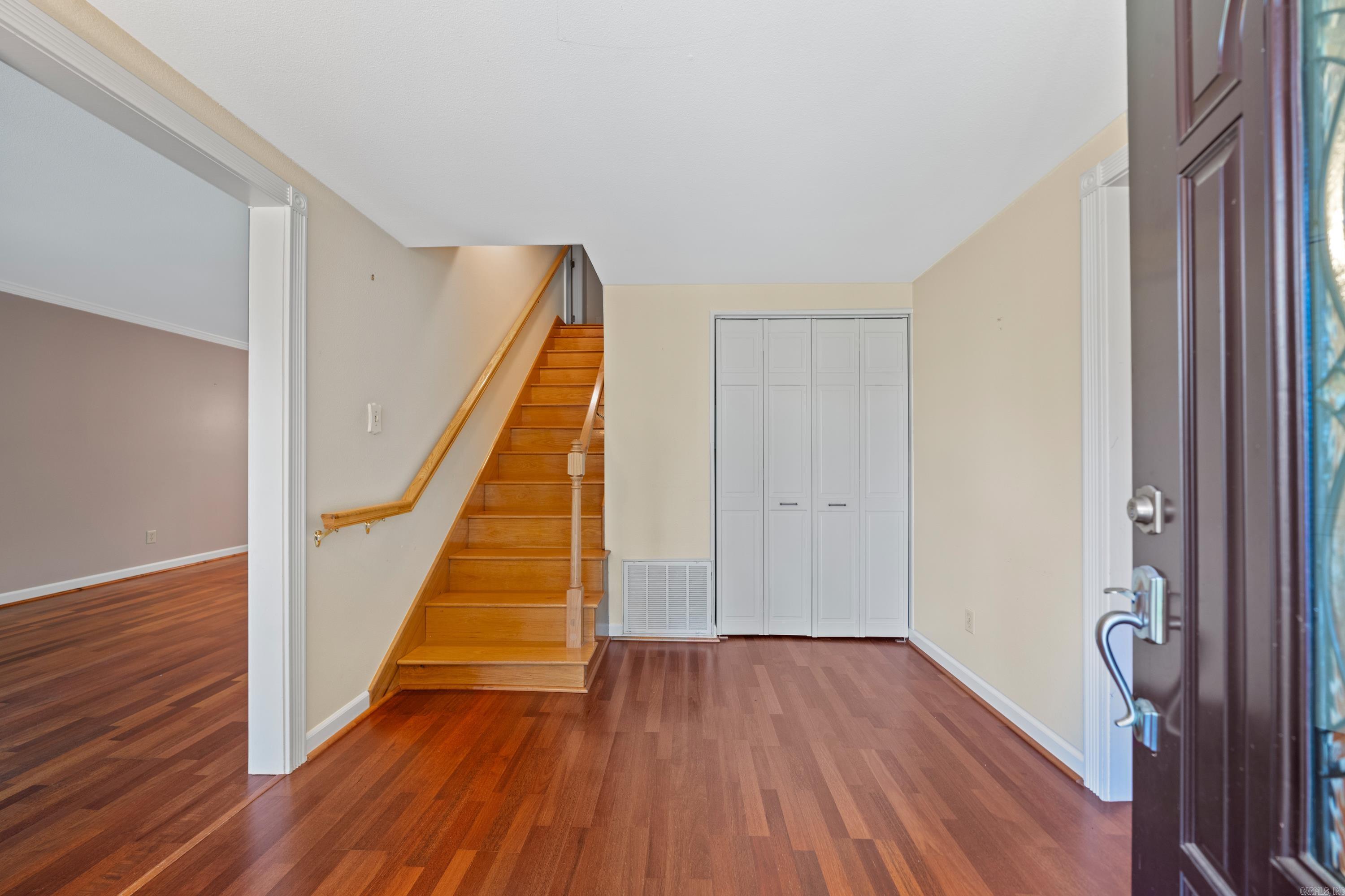 WESTWARD HO HEIGHTS - OUT - Residential