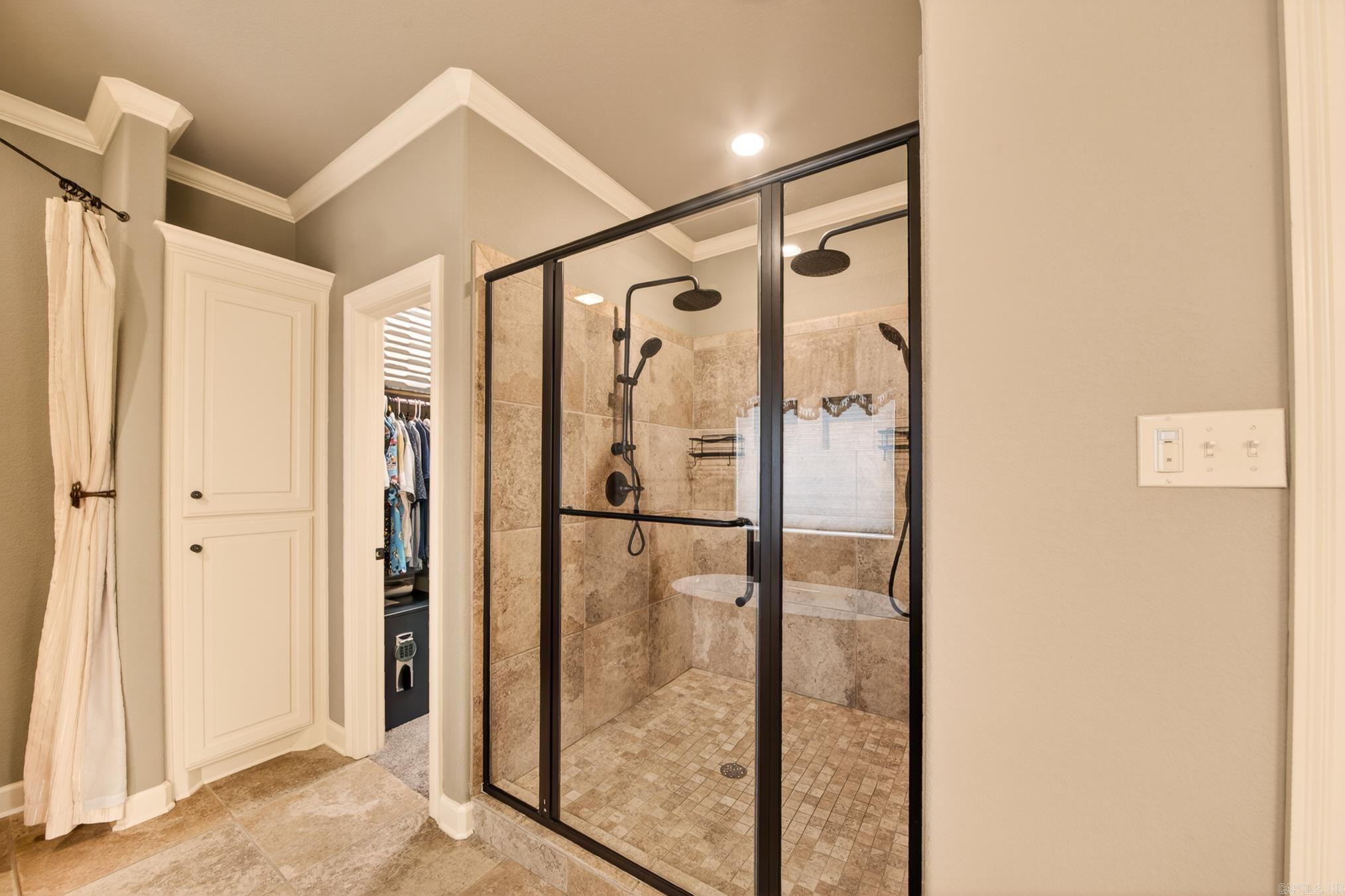 MILLERS CROSSING - Residential