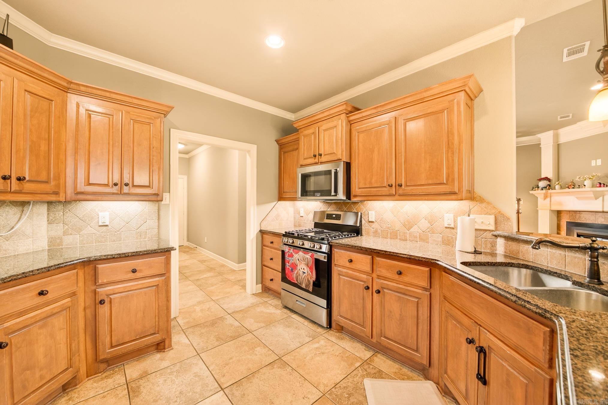 MILLERS CROSSING - Residential