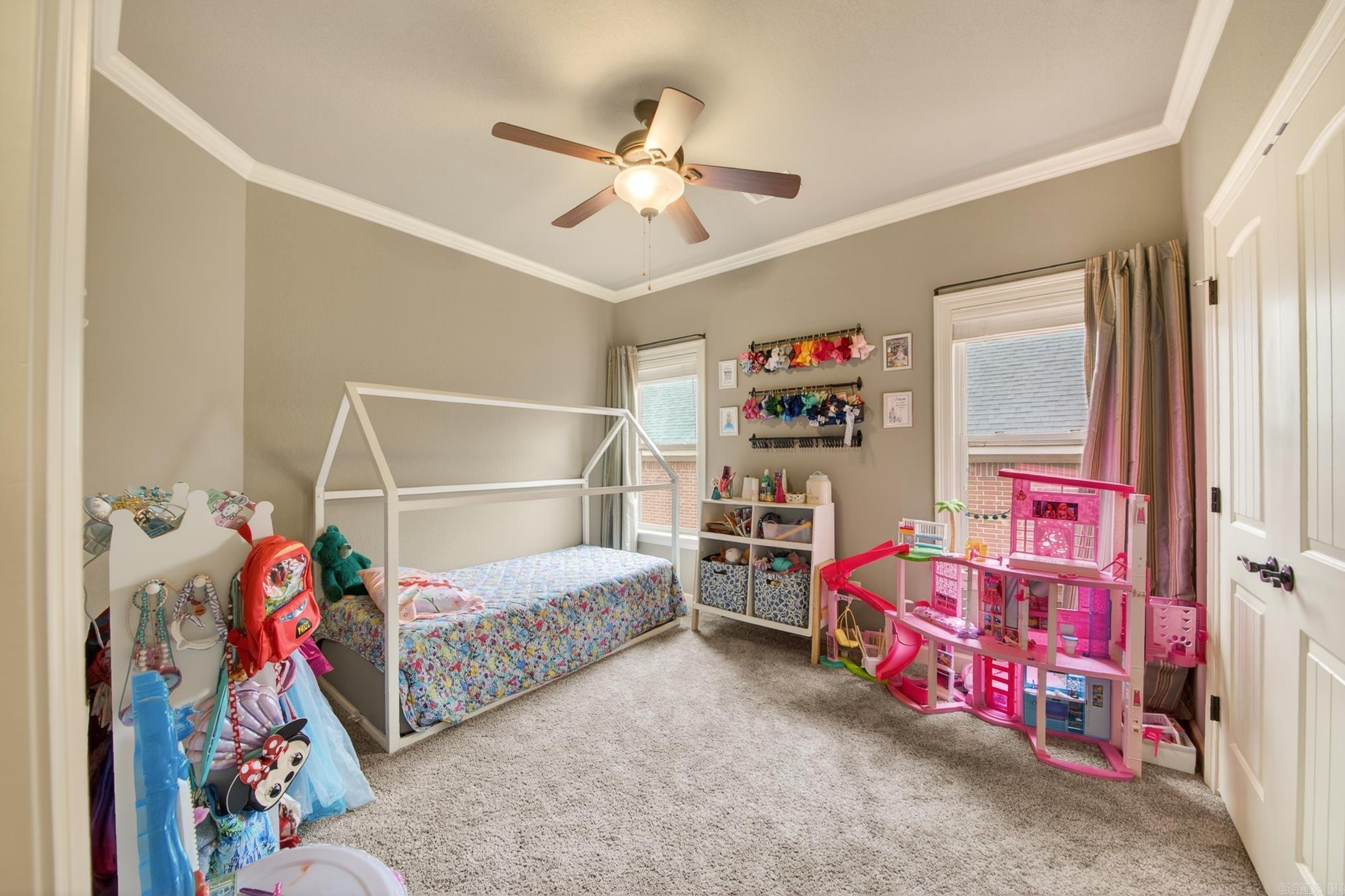 MILLERS CROSSING - Residential