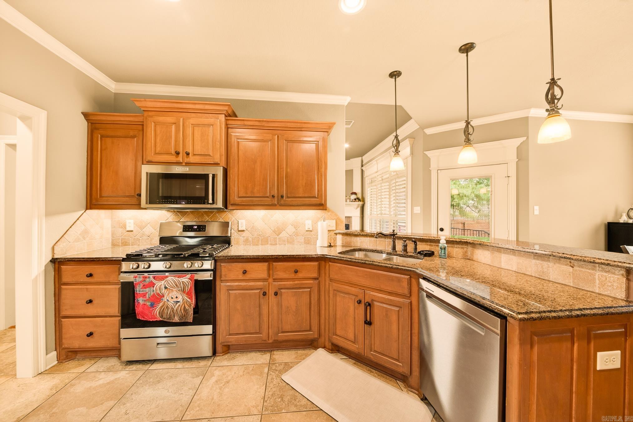 MILLERS CROSSING - Residential