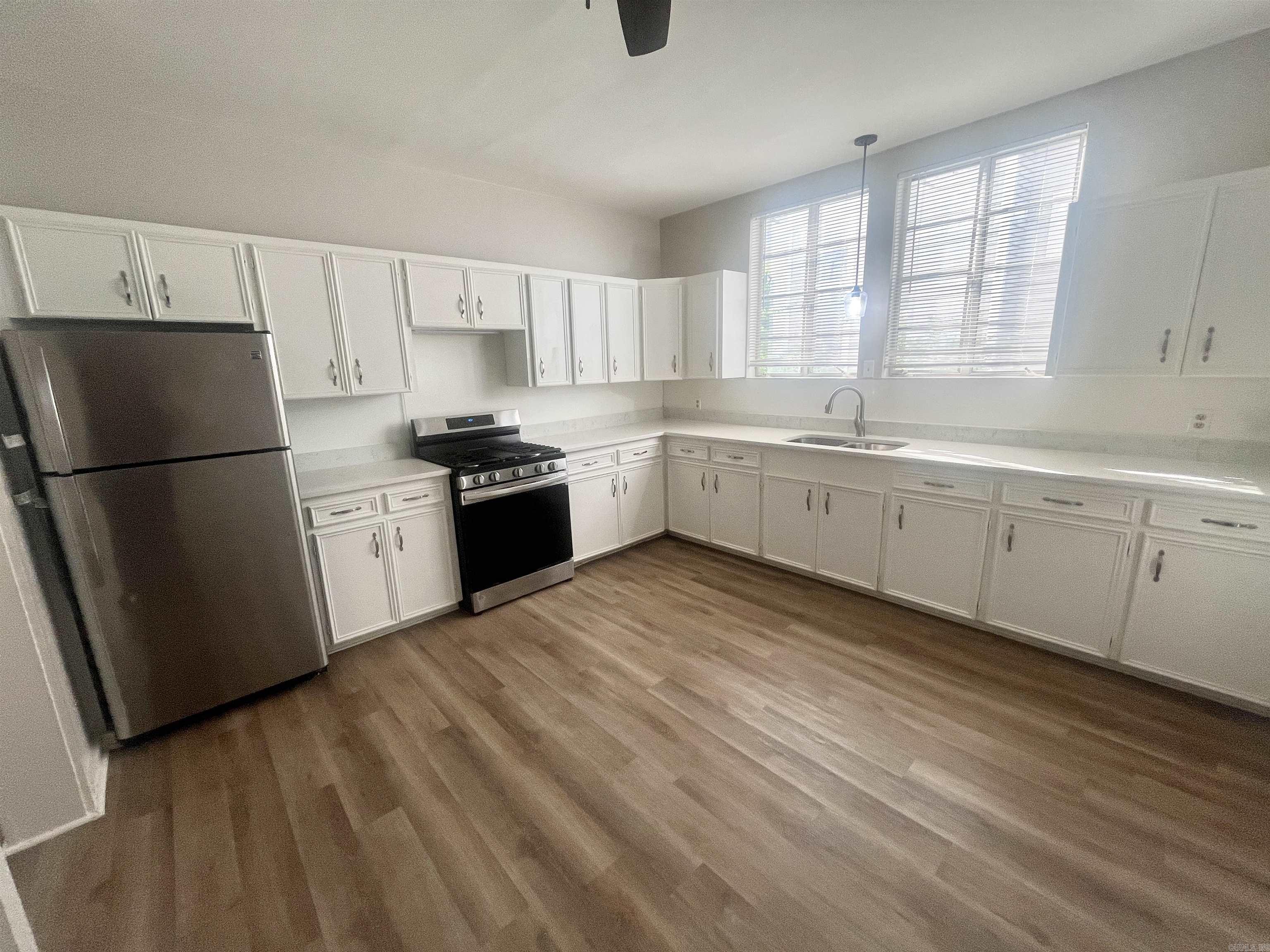 Hill Crest - Residential Lease