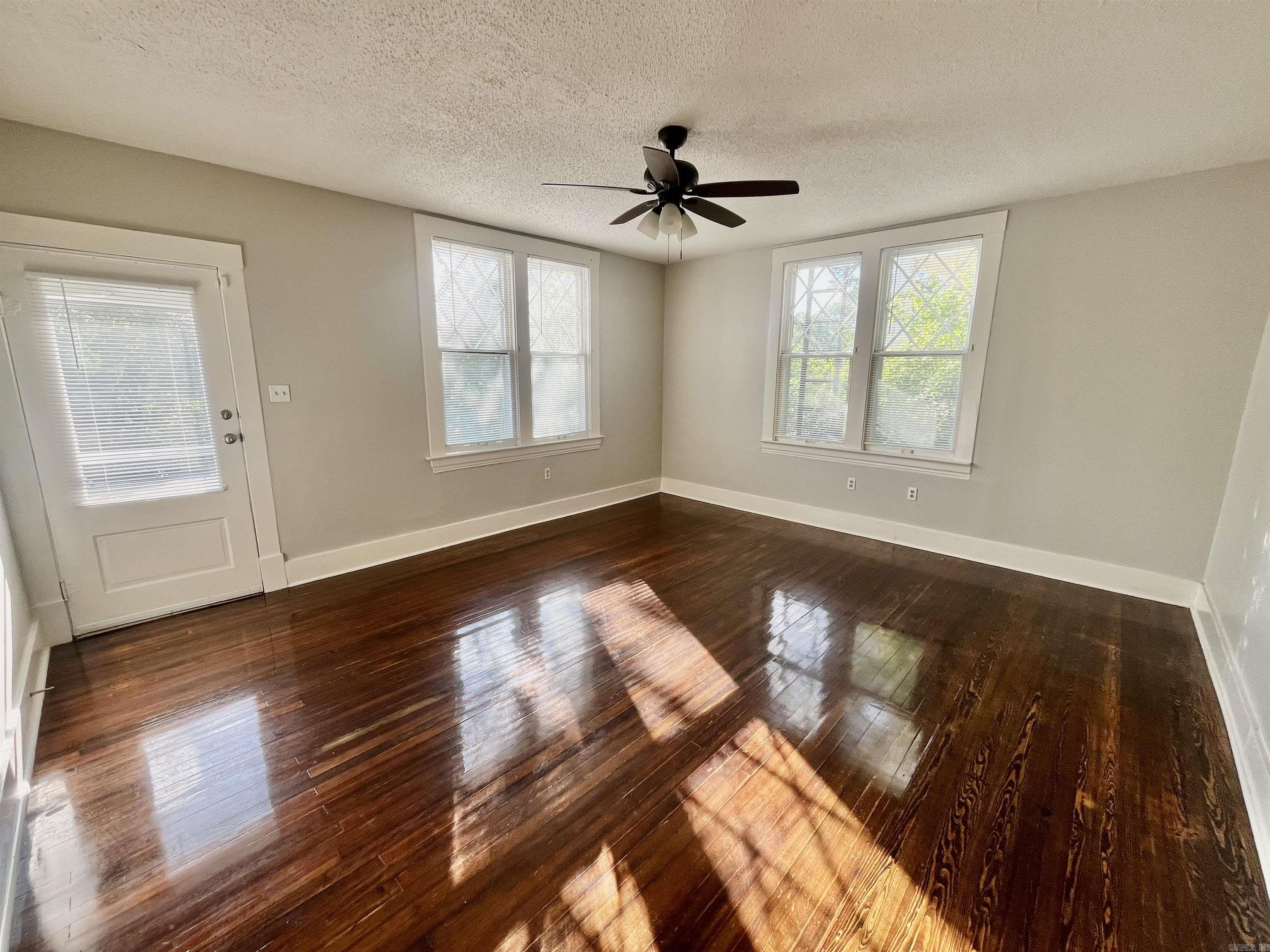 Hill Crest - Residential Lease