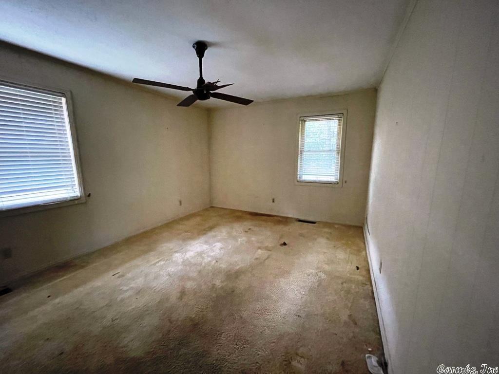 PIONEER PARK - Residential