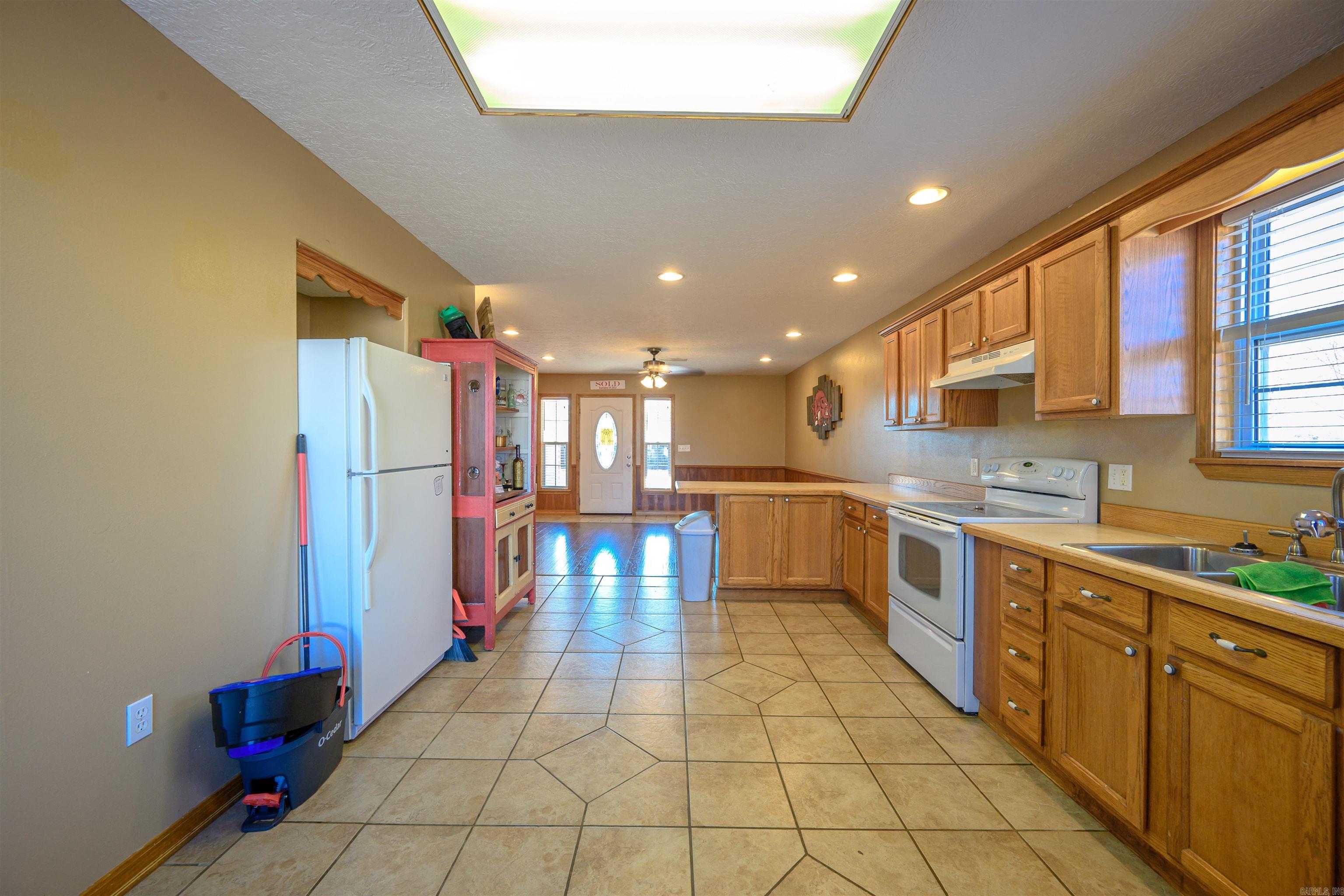 Newark M&B - Residential