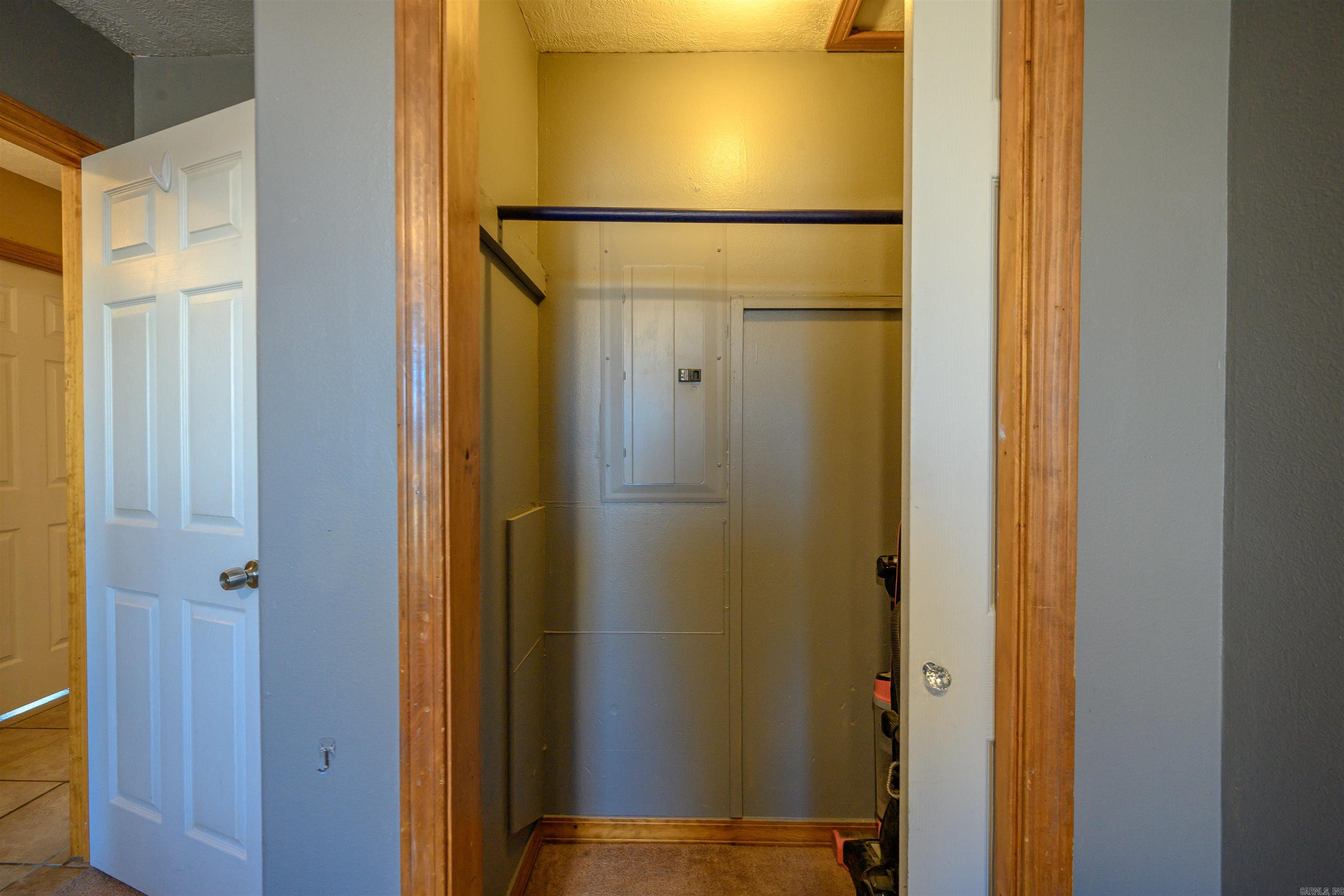 Newark M&B - Residential