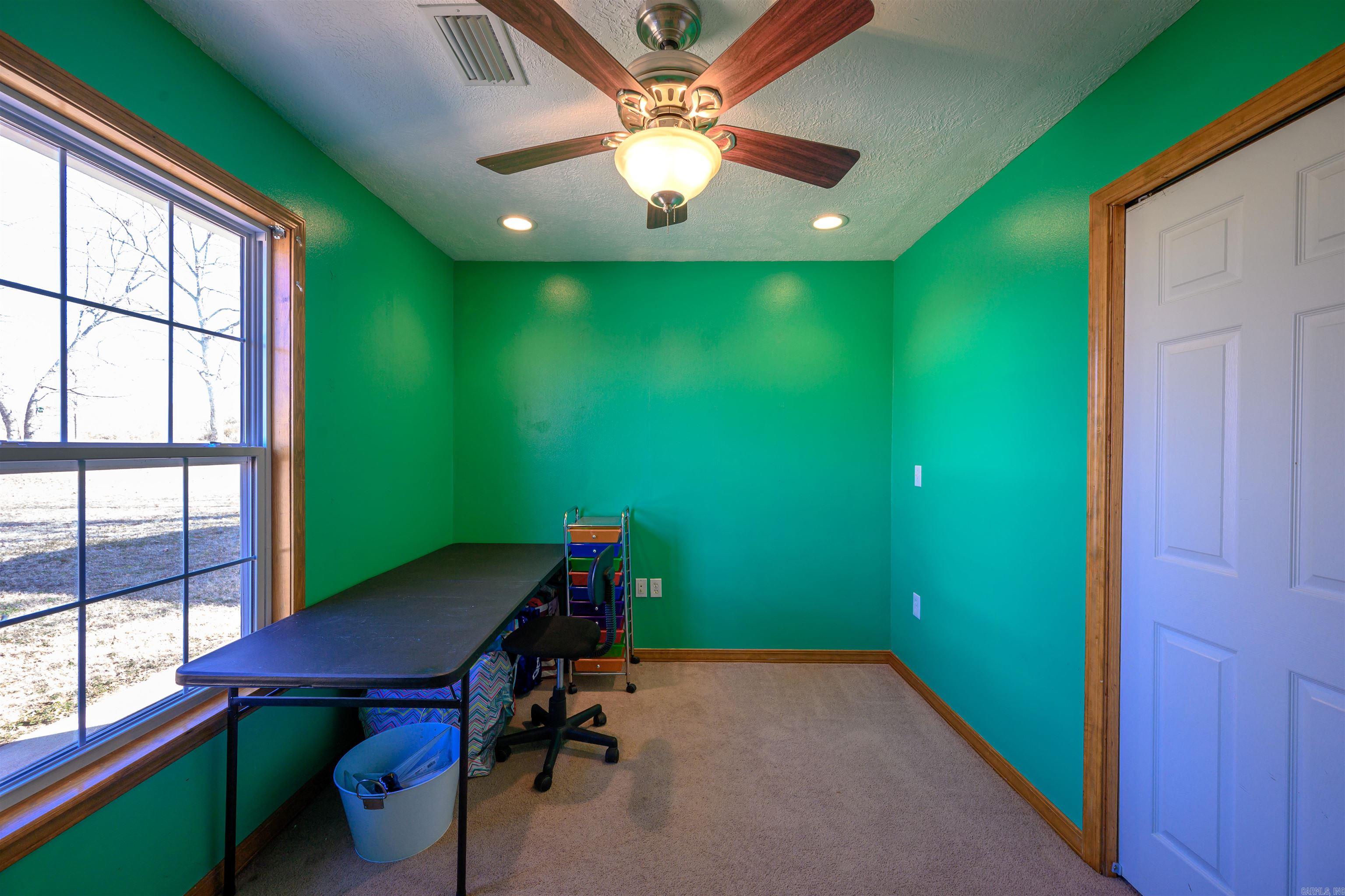 Newark M&B - Residential