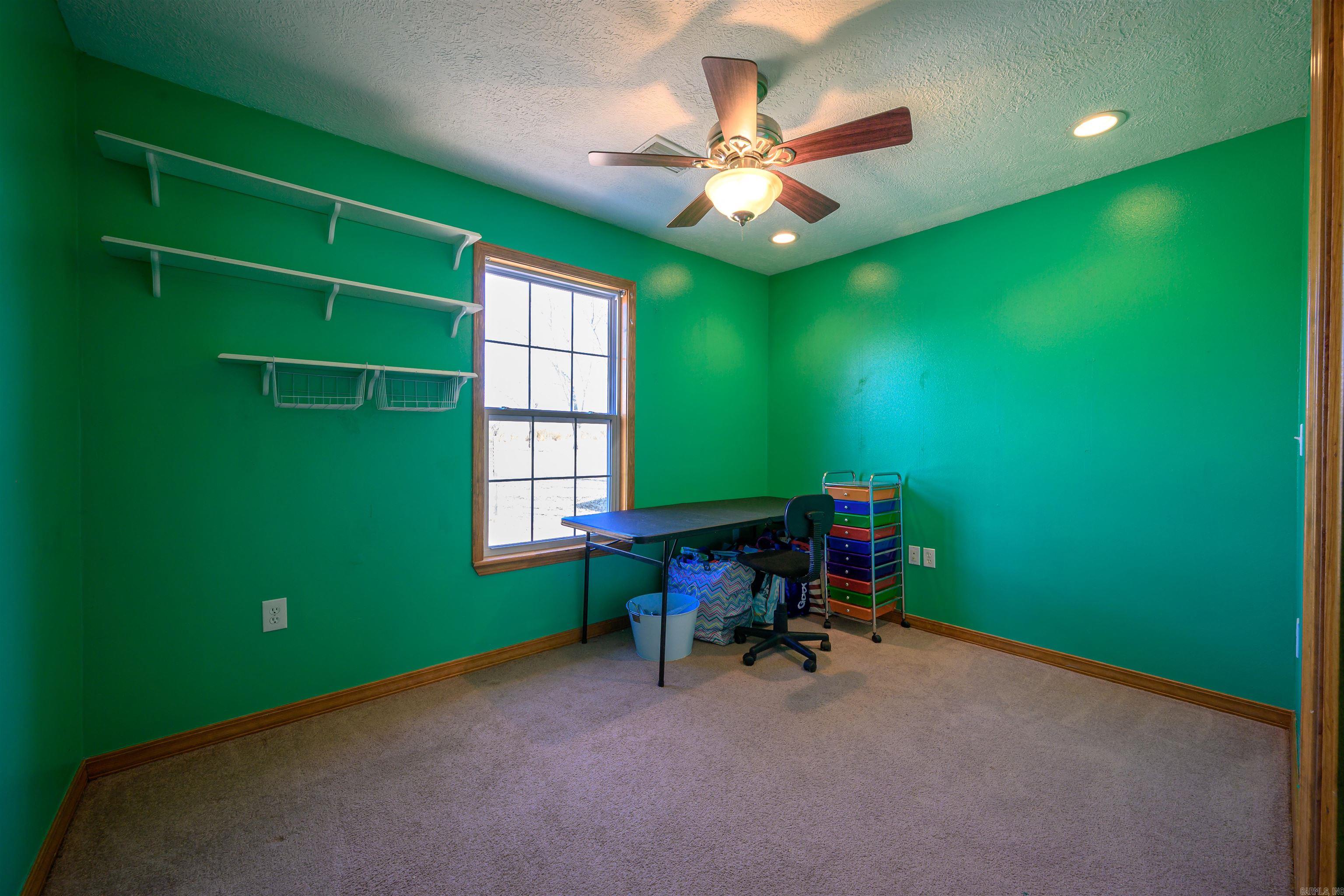 Newark M&B - Residential