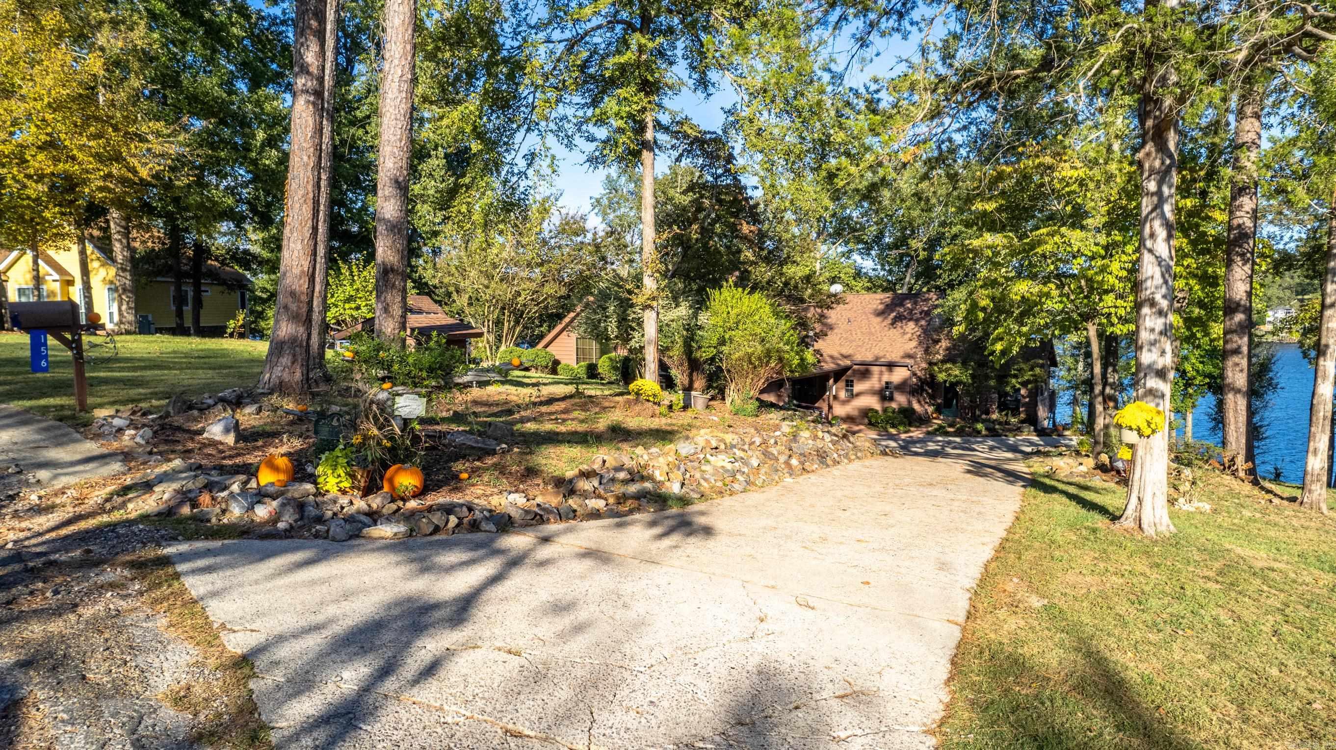 Foizies #4 - Residential