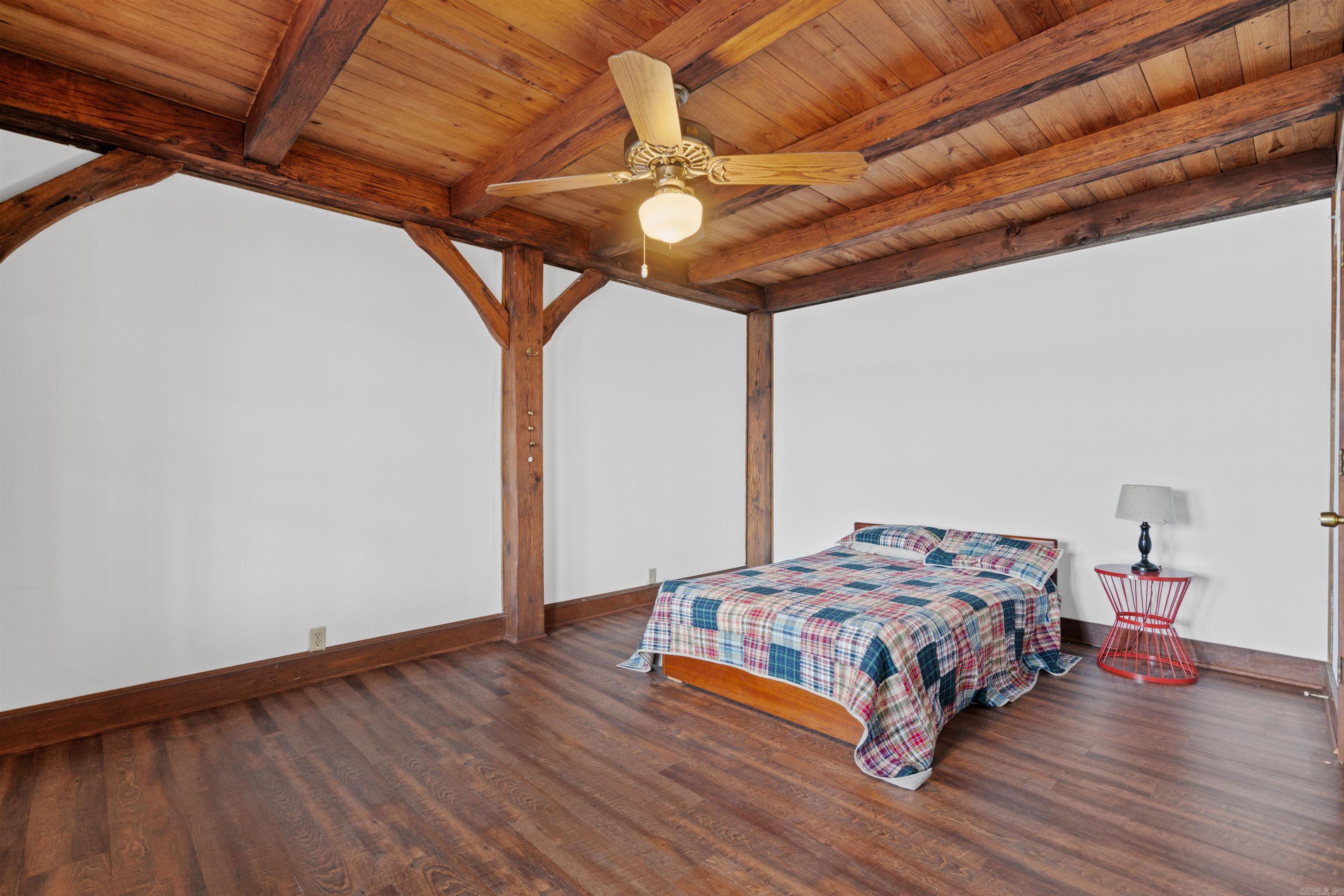 Foizies #4 - Residential