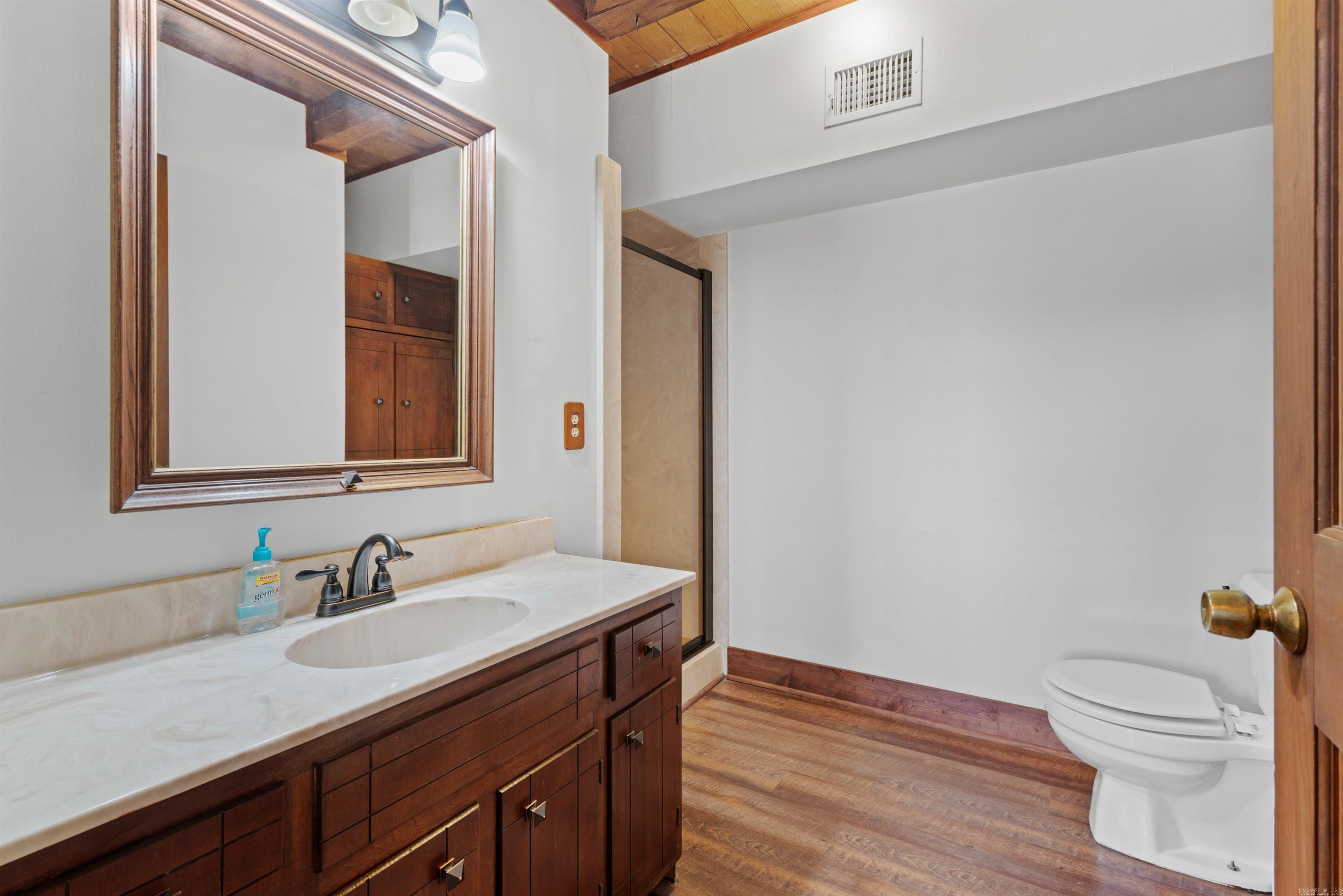 Foizies #4 - Residential