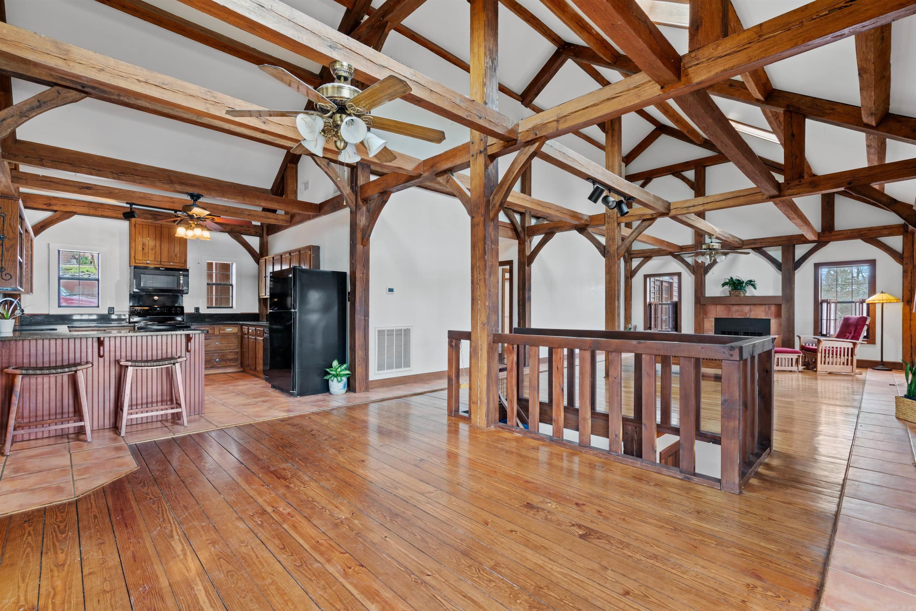 Foizies #4 - Residential