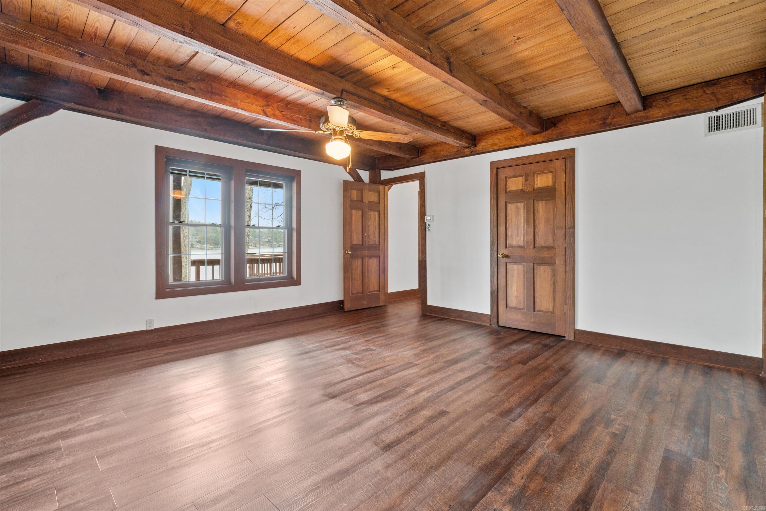 Foizies #4 - Residential