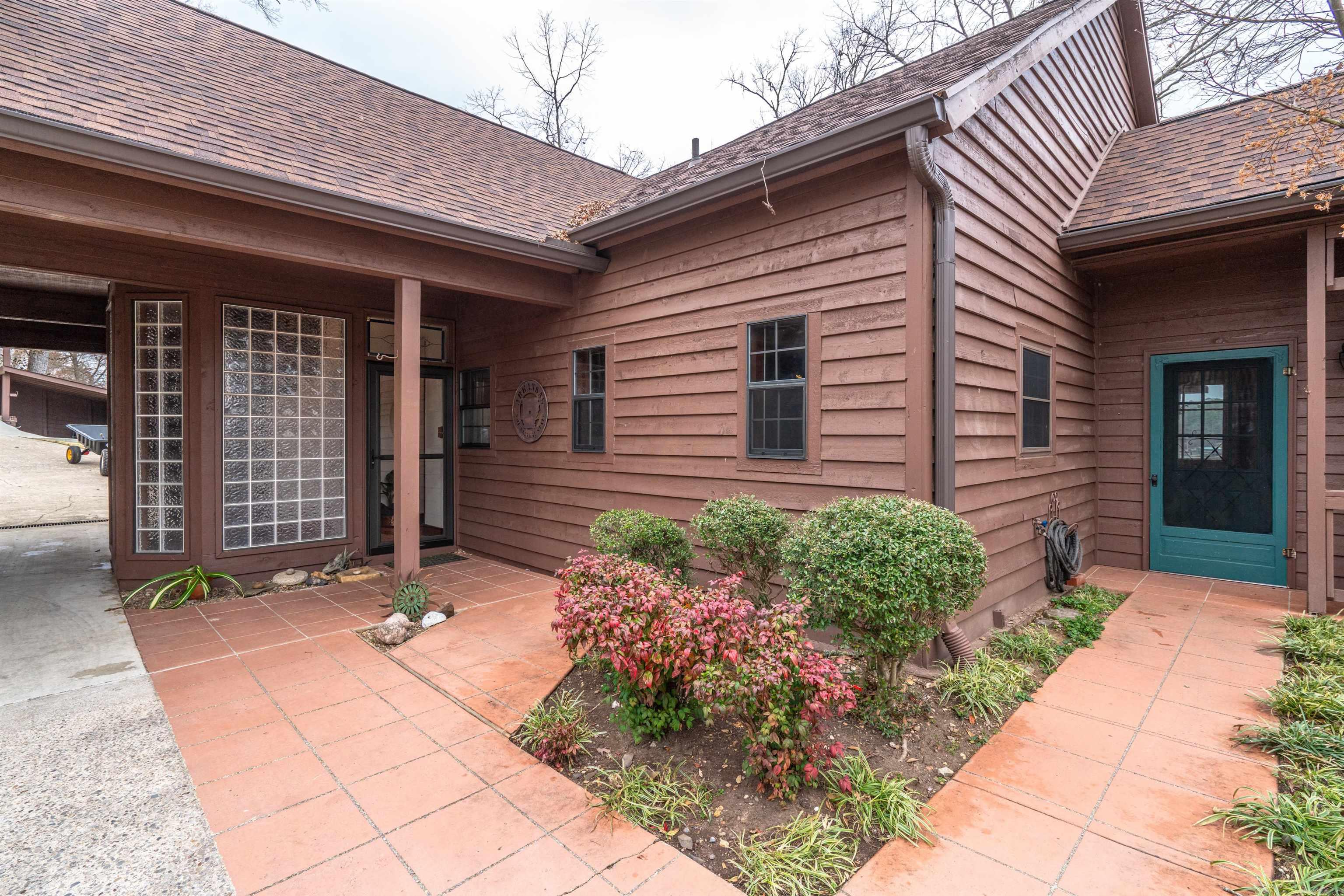 Foizies #4 - Residential