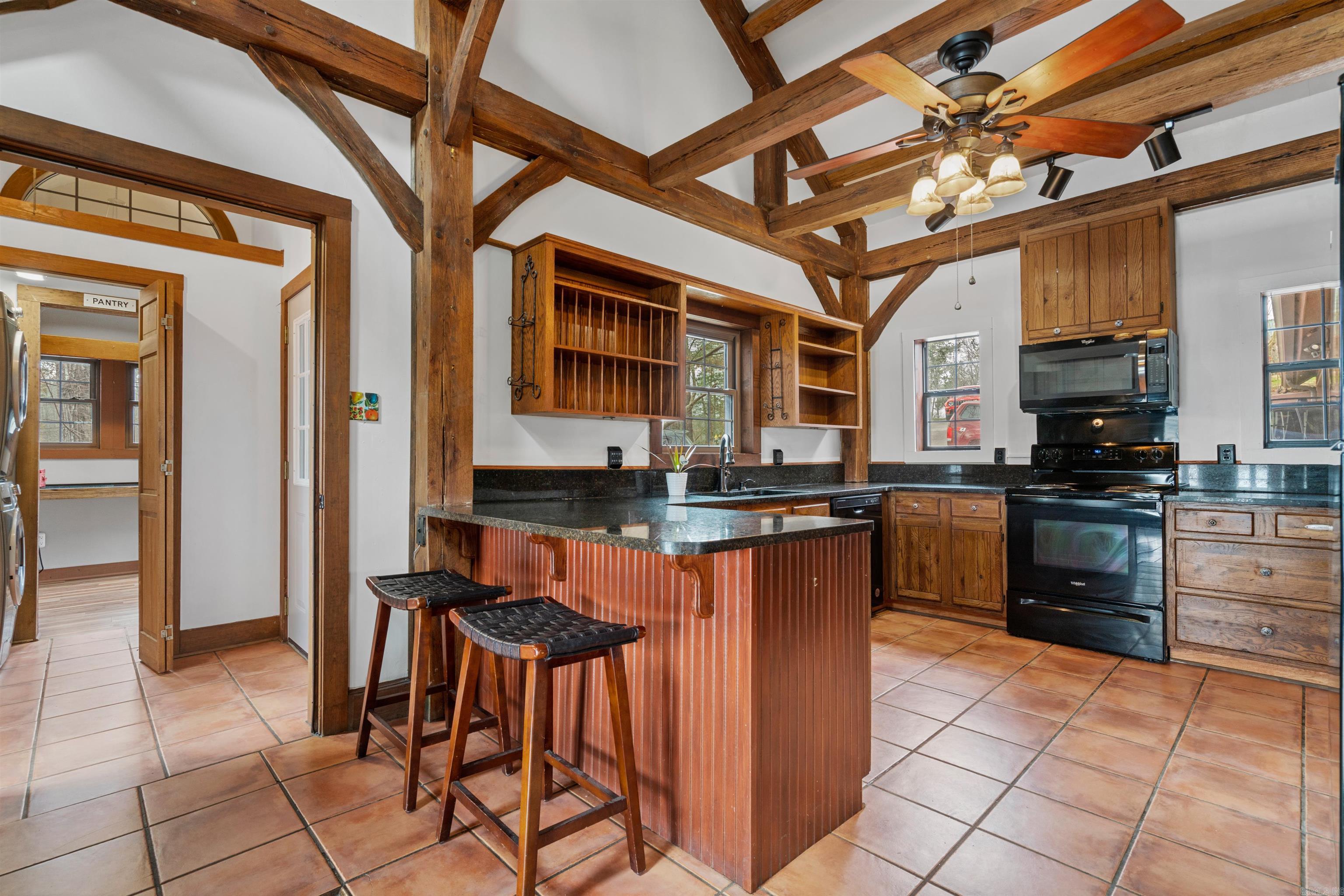 Foizies #4 - Residential