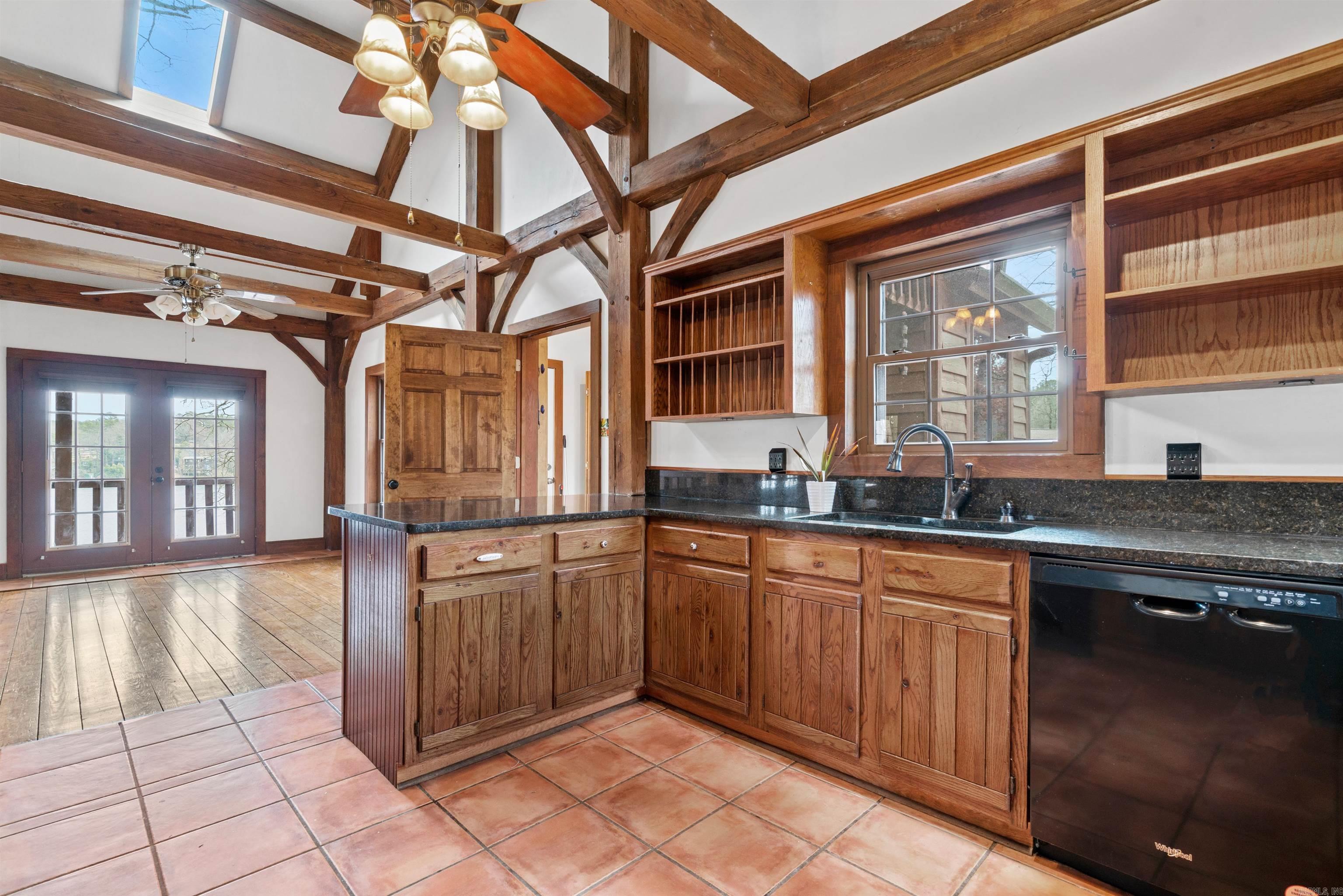 Foizies #4 - Residential