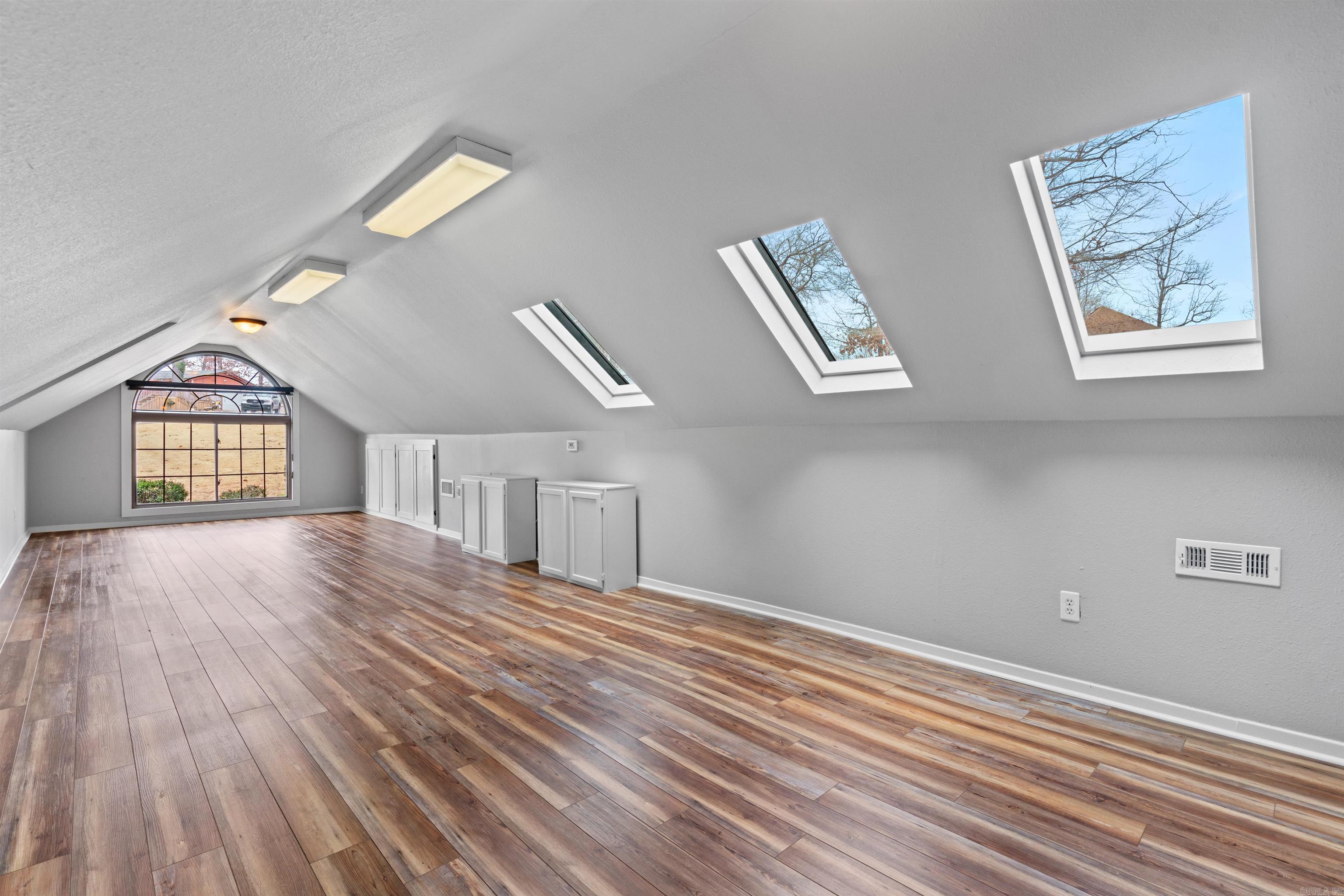 Foizies #4 - Residential