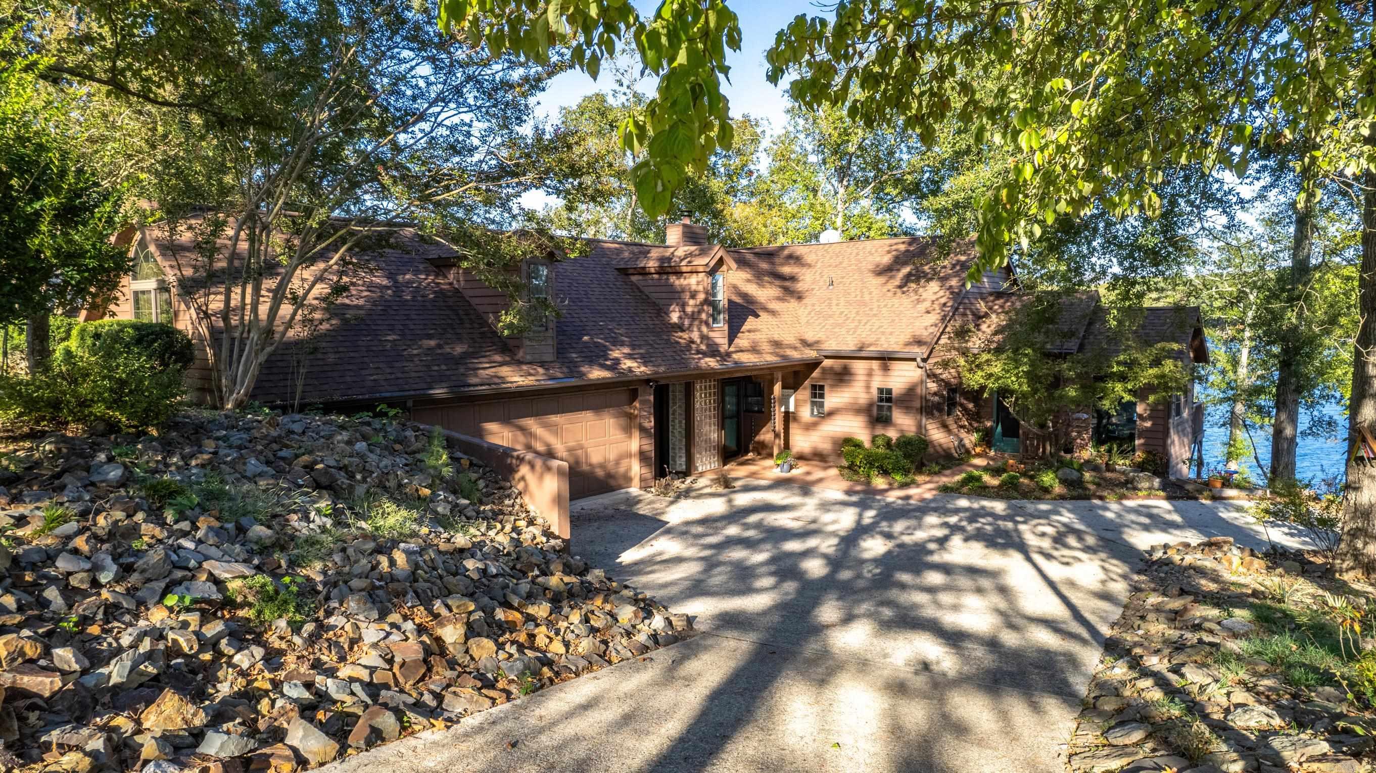 Foizies #4 - Residential