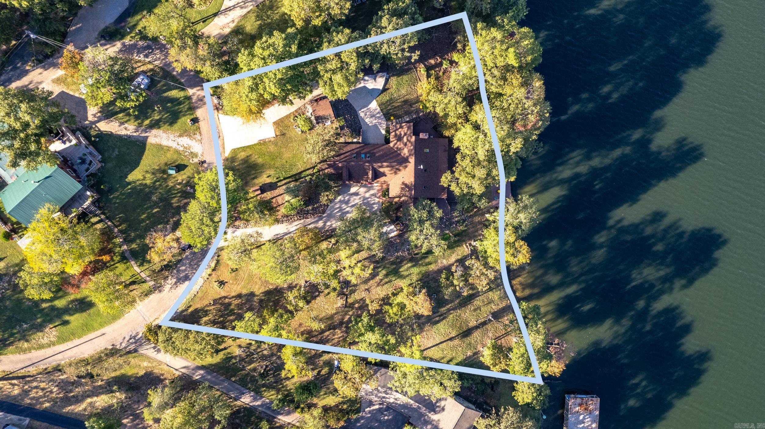 Foizies #4 - Residential